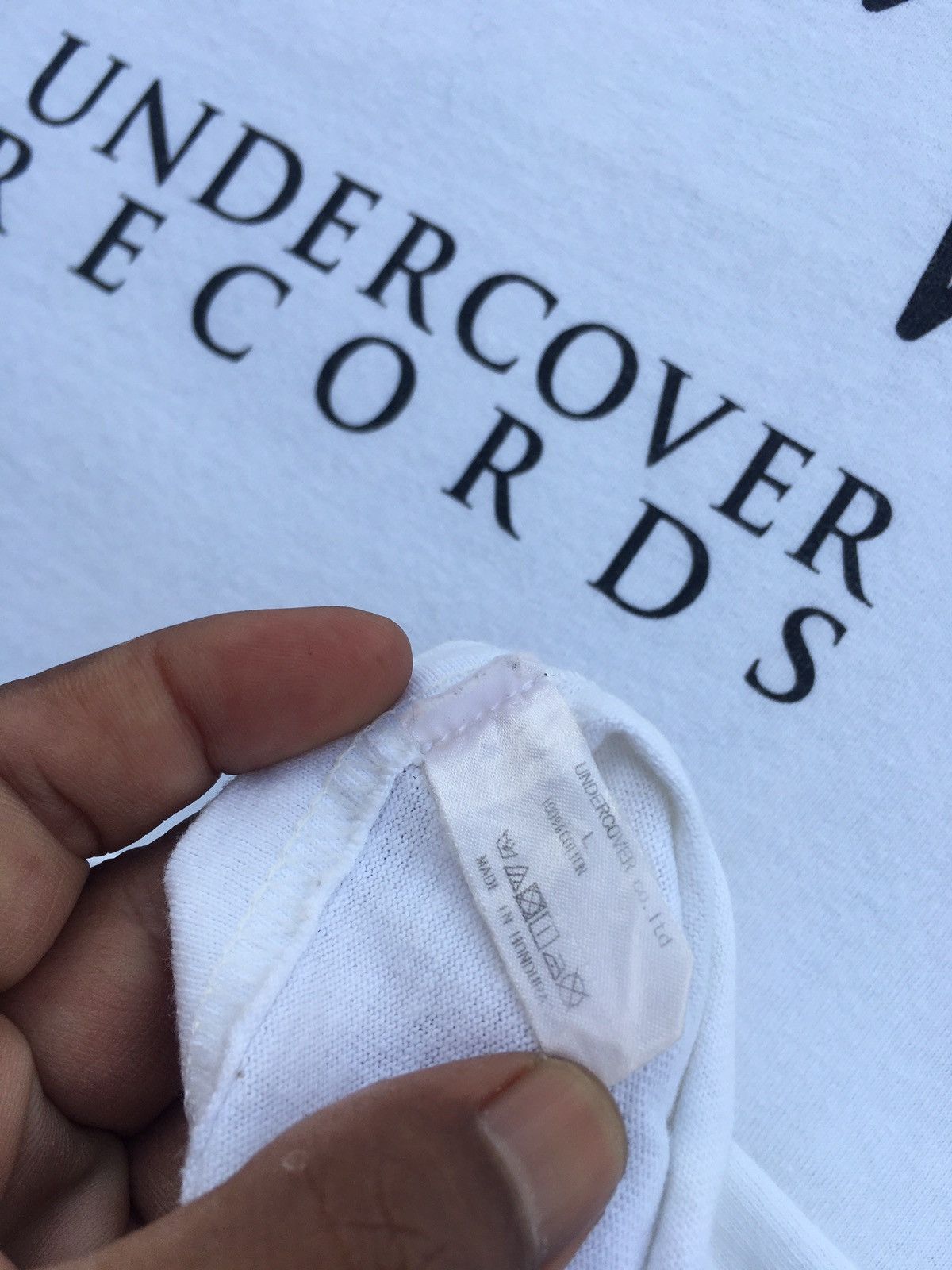 Undercover Rare UNDERCOVER Records “WAHNFRIEDEN” Spellout Tshirt Size US L / EU 52-54 / 3 - 15 Thumbnail
