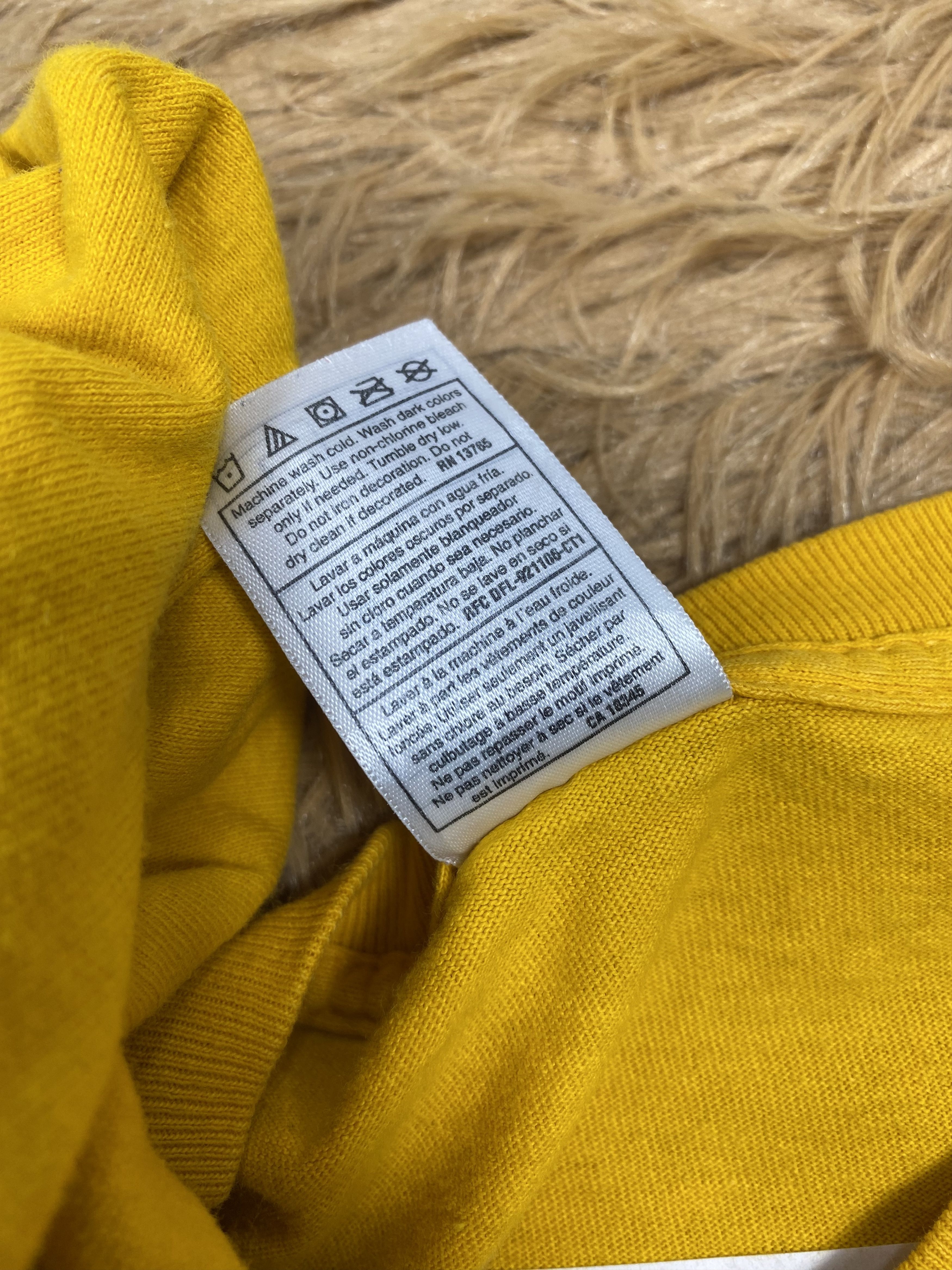 Fruit Of The Loom × NBA × Vintage Vintage Marquette Madness Basketball T-Shirts PT0022 Size US L / EU 52-54 / 3 - 7 Thumbnail