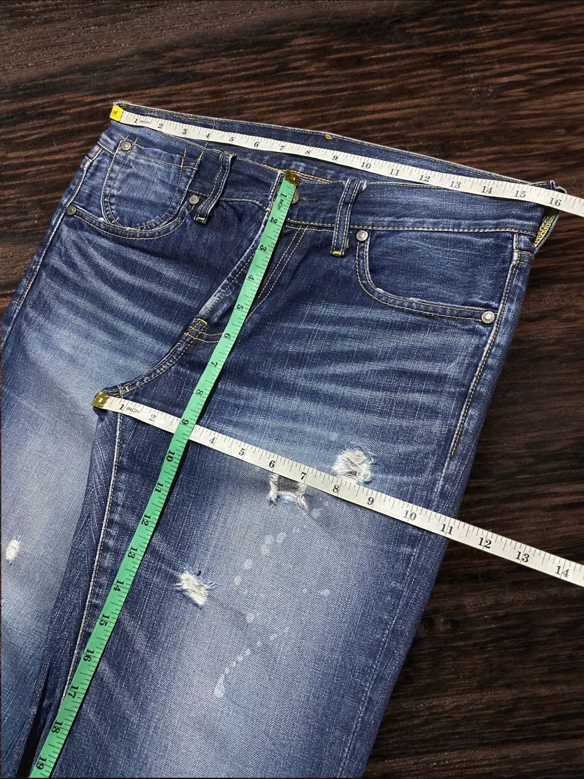Levi's Vintage Levis Faded Wash Distressed Staright Jeans Size US 31 - 14 Thumbnail