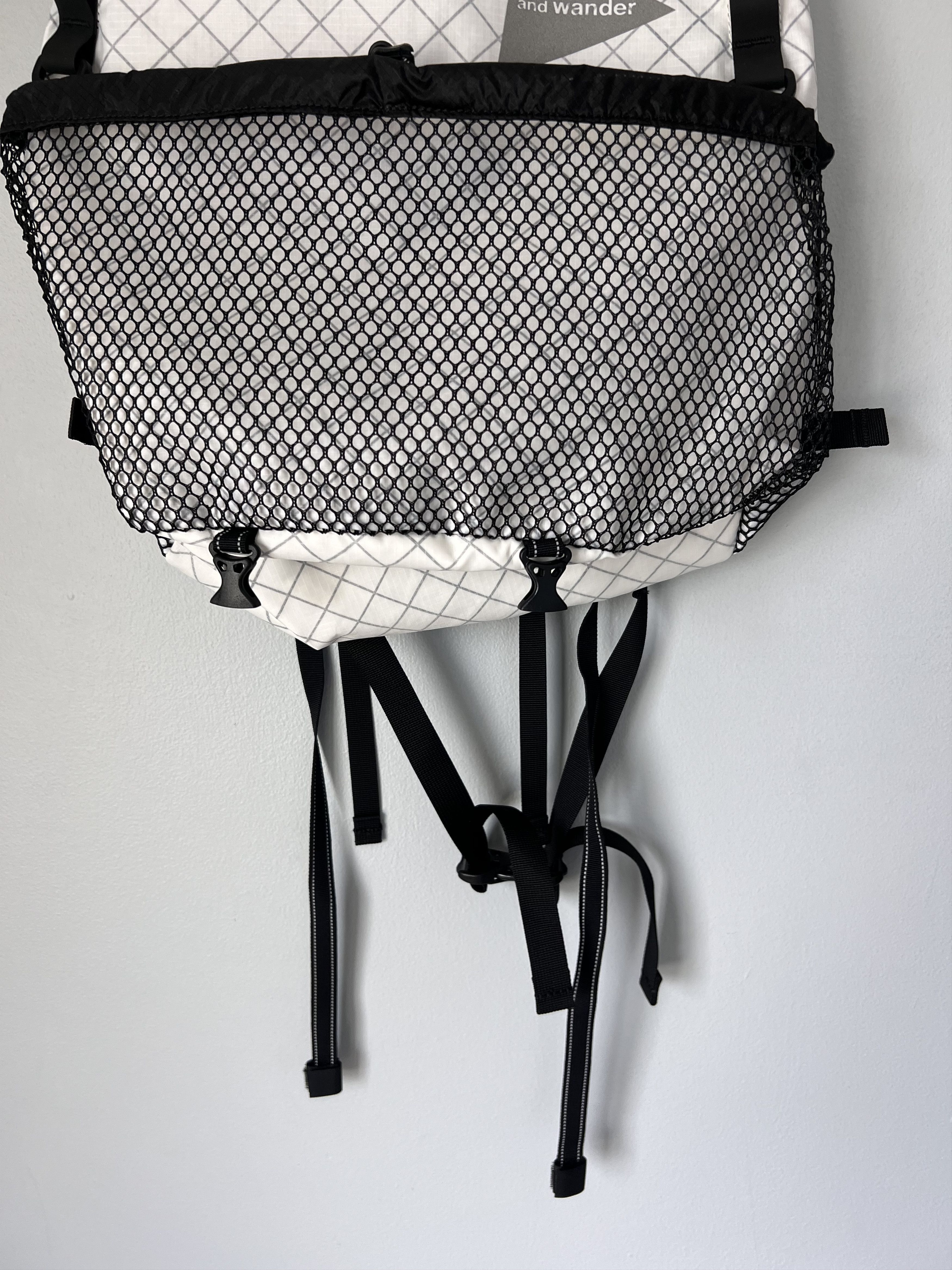 And Wander and Wander Ecopak 20L Daypack Backpack in White Size ONE SIZE - 3 Thumbnail