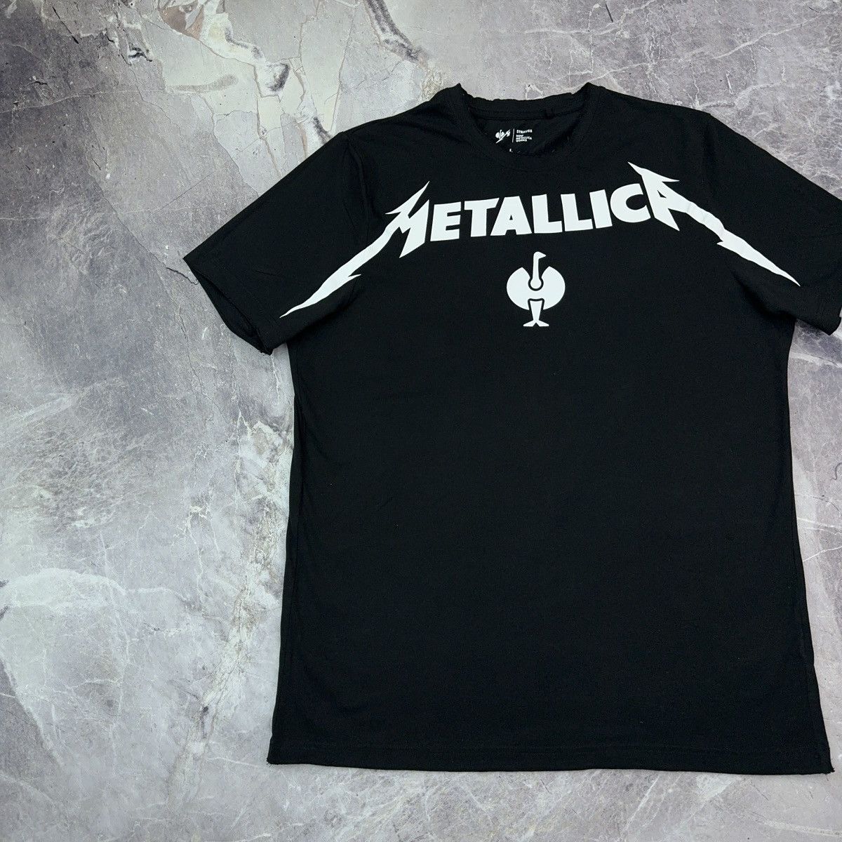 Band Tees × Metallica Engelbert Strauss Metallica T shirt Oveprint Black Graphic Size US L / EU 52-54 / 3 - 6 Thumbnail