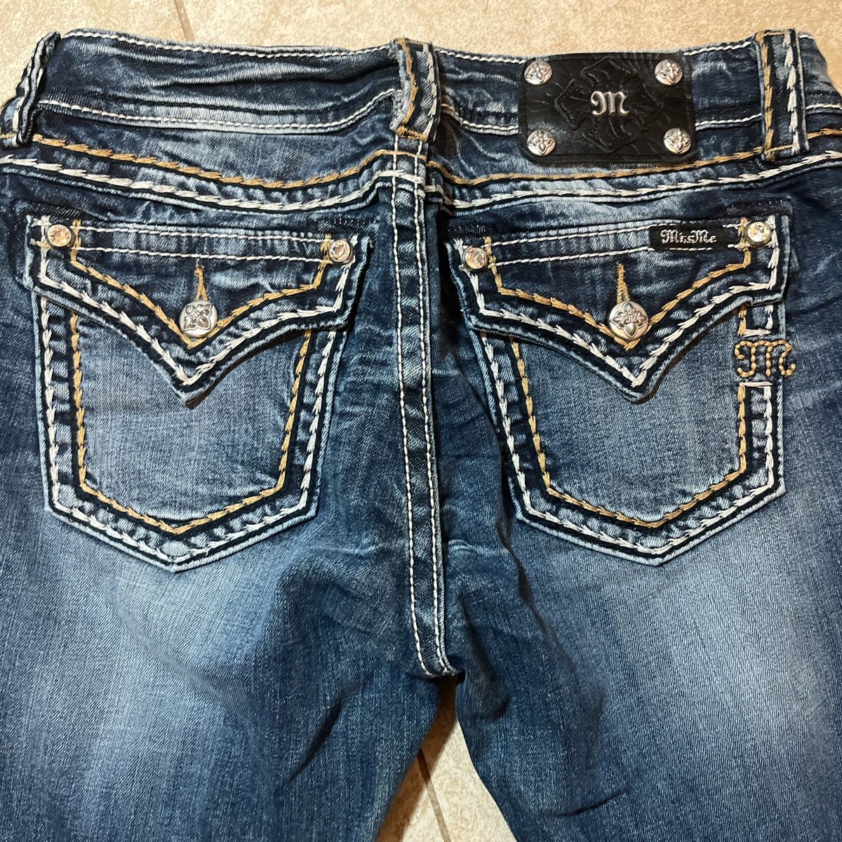 Miss Me Miss me low rise capri jeans Size 29" - 3 Thumbnail