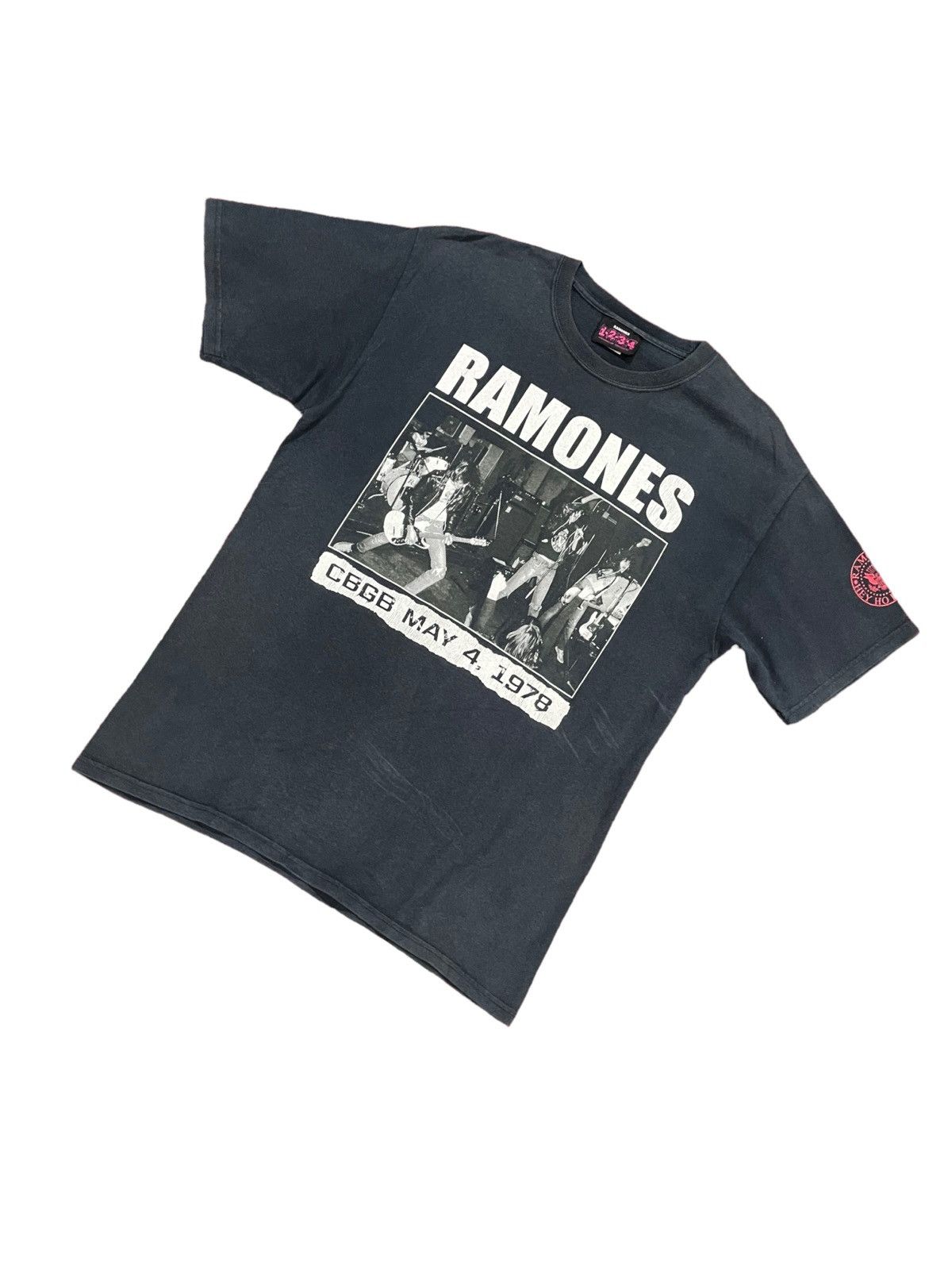 Band Tees Vtg Ramones Tee Size US M / EU 48-50 / 2 - 2 Thumbnail