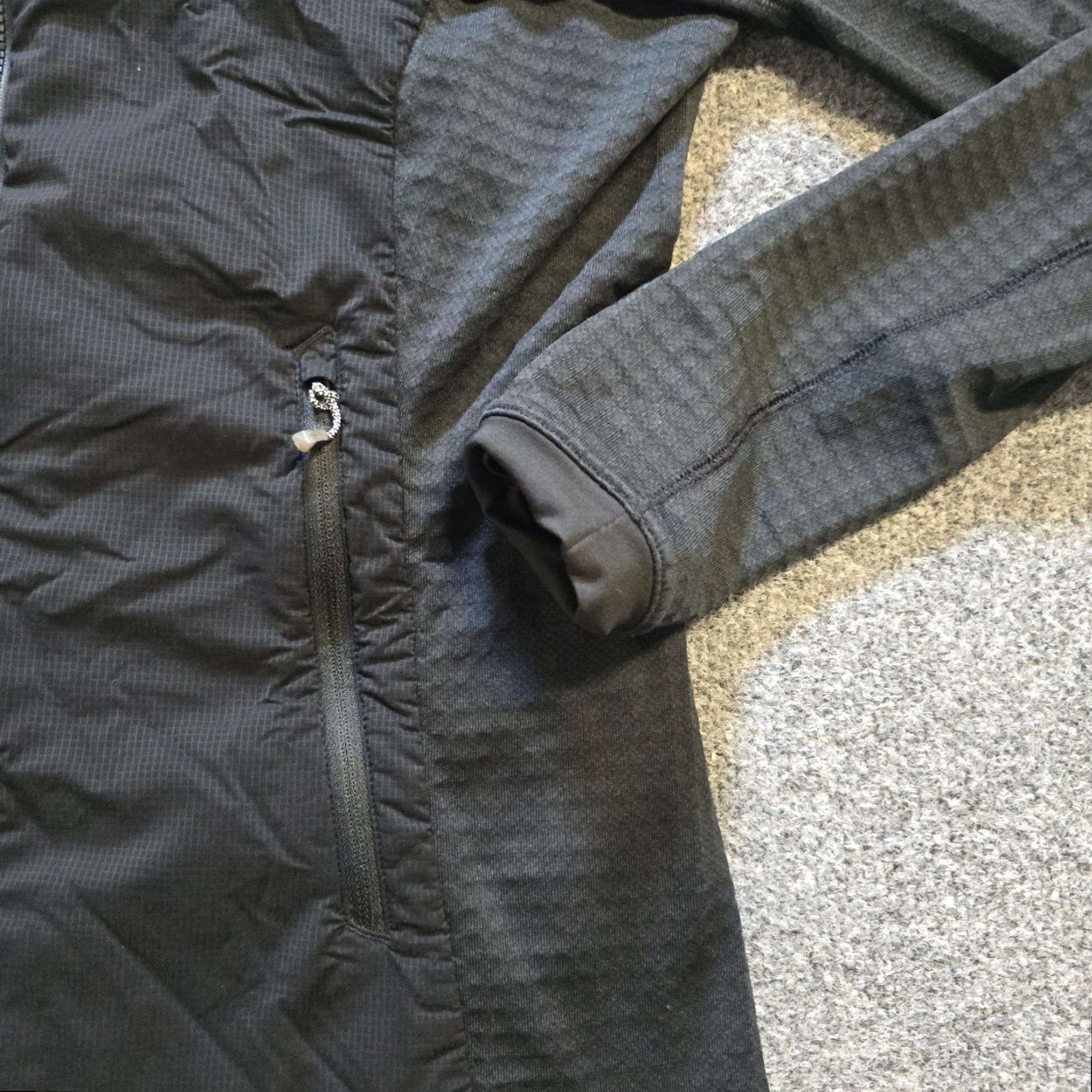 The North Face The North Face Jacket Women XS Black Future Fleece Hoodie Summit Series Outdoor Lightwight Size XS / US 0-2 / IT 36-38 - 6 Thumbnail