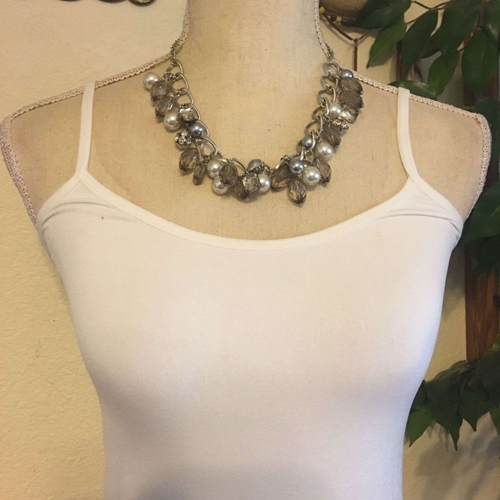 Jewelry Elegant baubles and pearls silver tone necklace Size ONE SIZE - 3 Thumbnail
