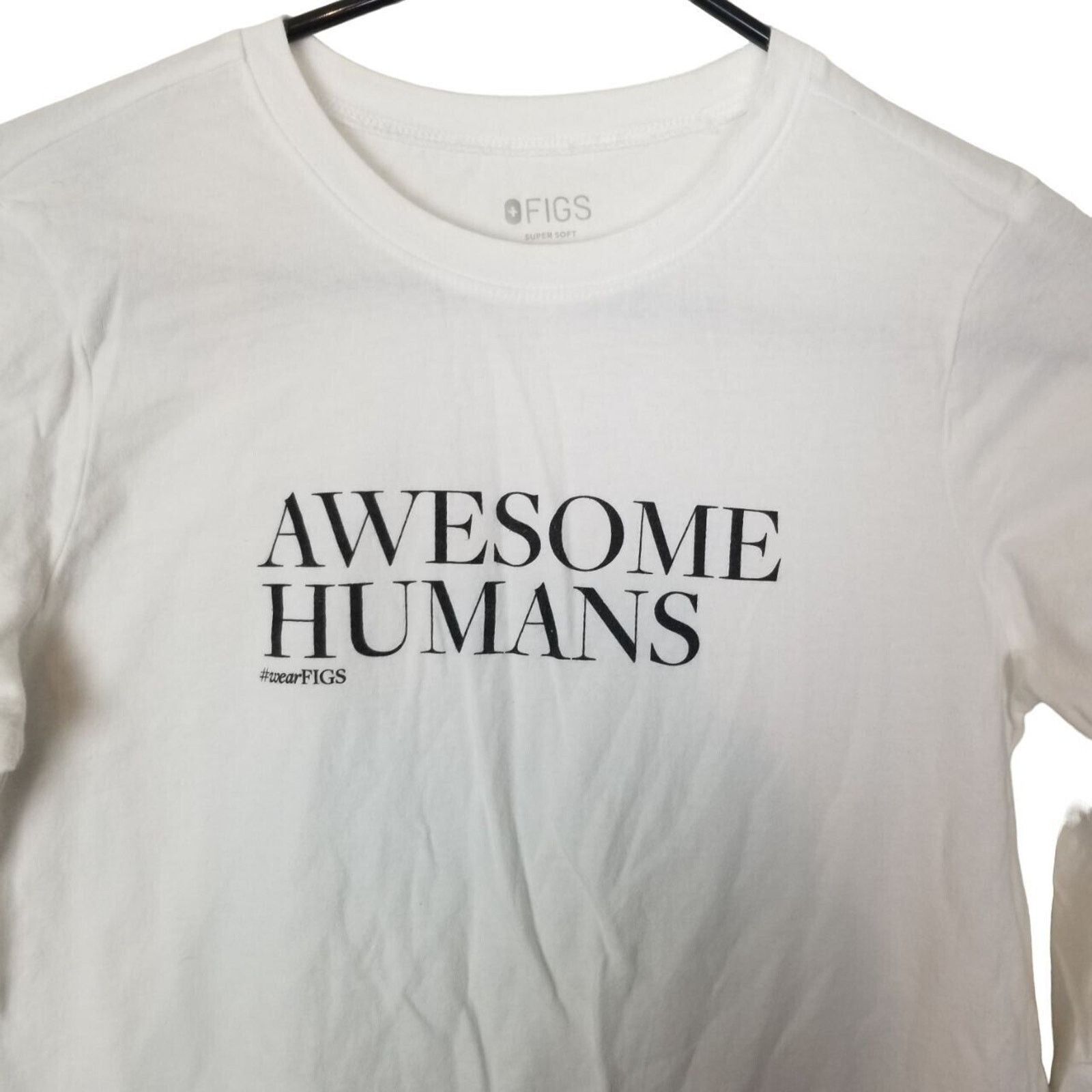 Figue FIGS Womens Awesome Humans T-Shirt Sz XS White Super Soft Size XS / US 0-2 / IT 36-38 - 4 Thumbnail