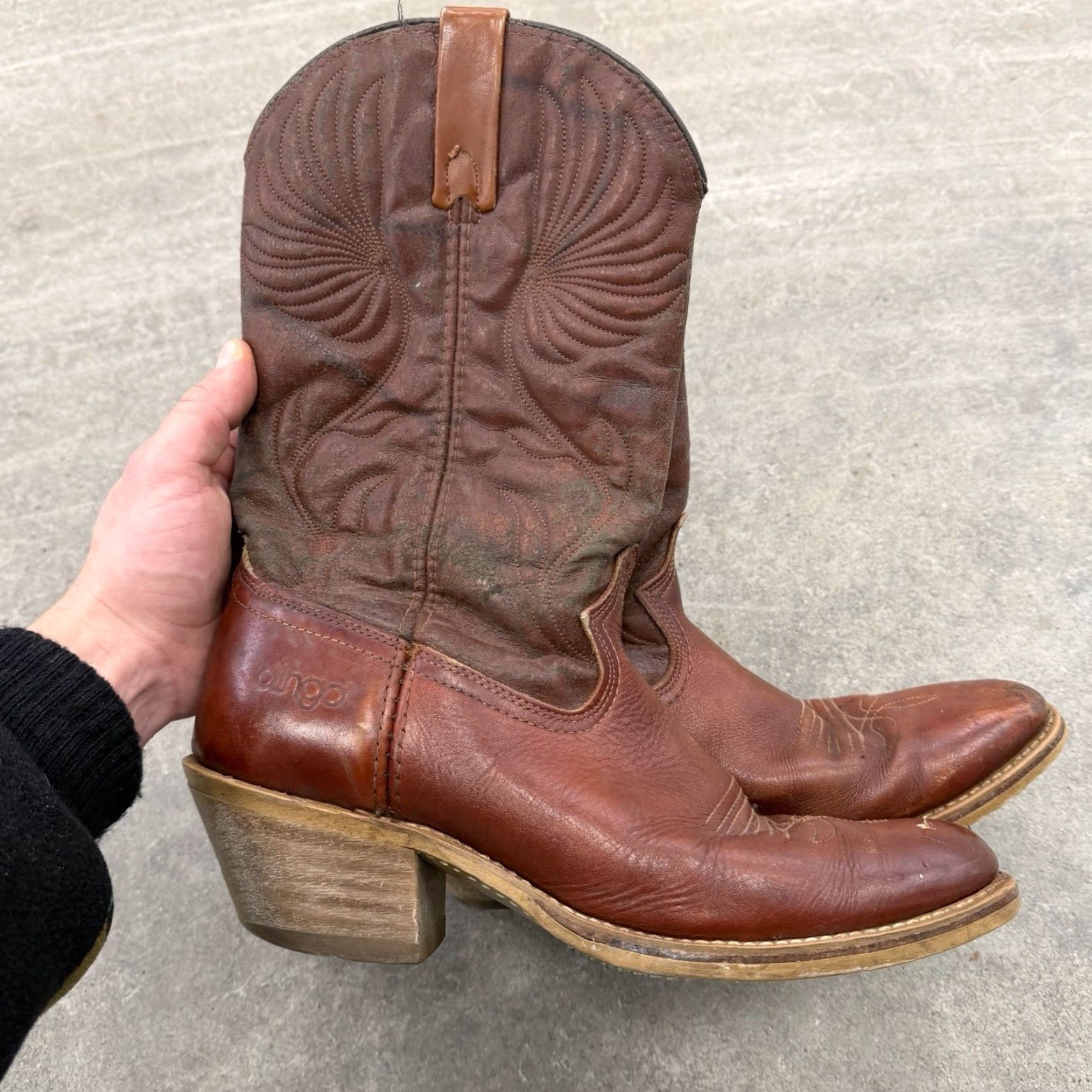 Vintage Dingo Acme 5905 Brown Leather Western Cowboy Boots 13" Size 10.5 B Distressed Vintage Men Boots Western Cowboy Leather Embroidered Logo Size US 11 / EU 44 - 3 Thumbnail