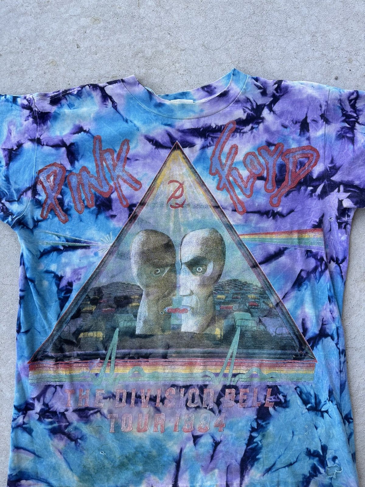 Pink Floyd × Vintage 1994 VINTAGE PINK FLOYD DIVISION BELL TOUR T-SHIRT Size US XL / EU 56 / 4 - 3 Thumbnail