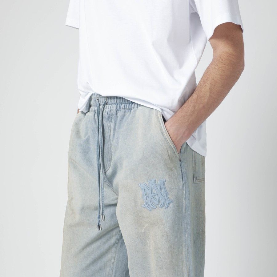 o1d2blof0226 Baggy Jeans in Light Blue
