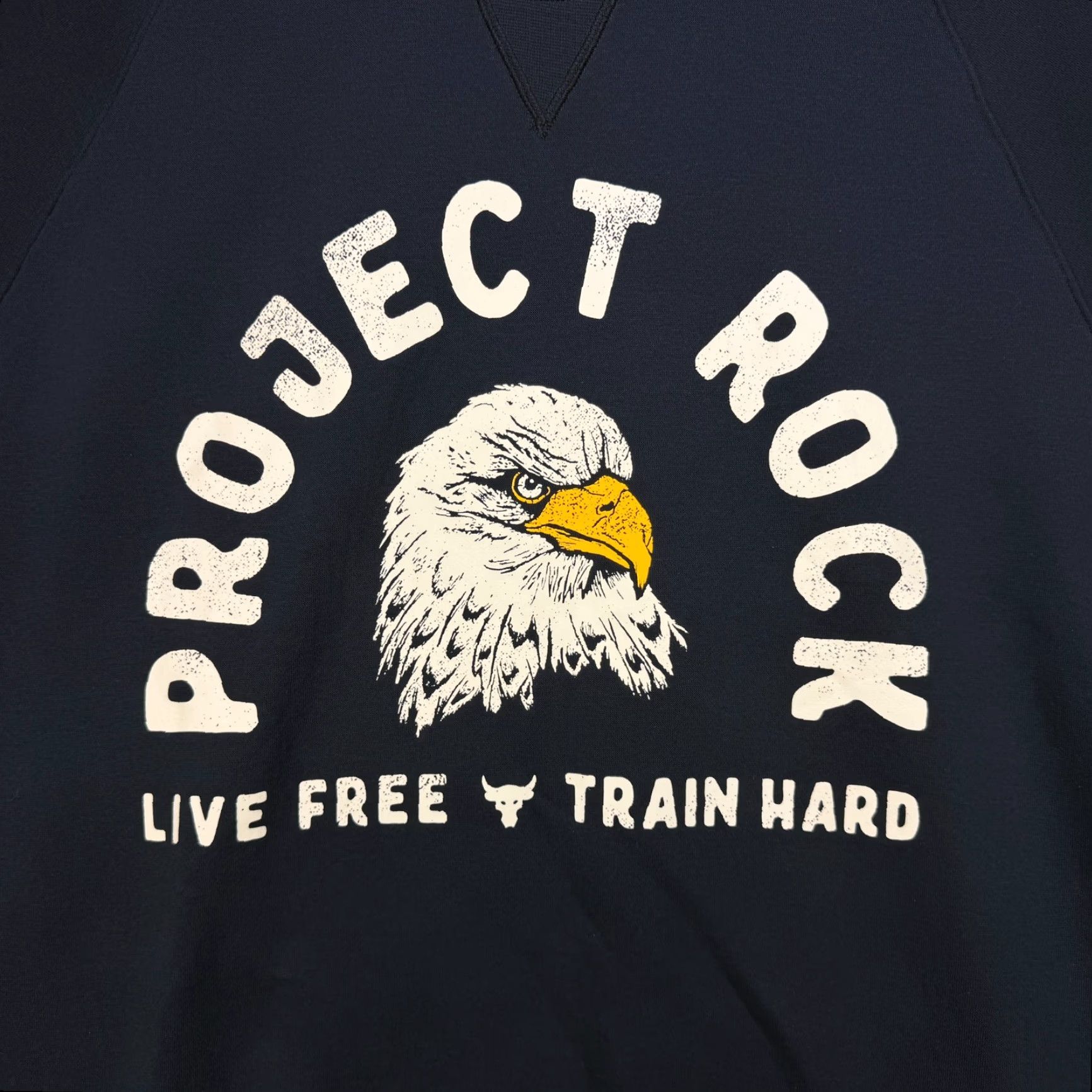 Under Armour VINTAGE Under Armour Project Rock Eagle Black Heavyweight Short Sleeve Sweatshirt 2XL Size US XXL / EU 58 / 5 - 2 Thumbnail