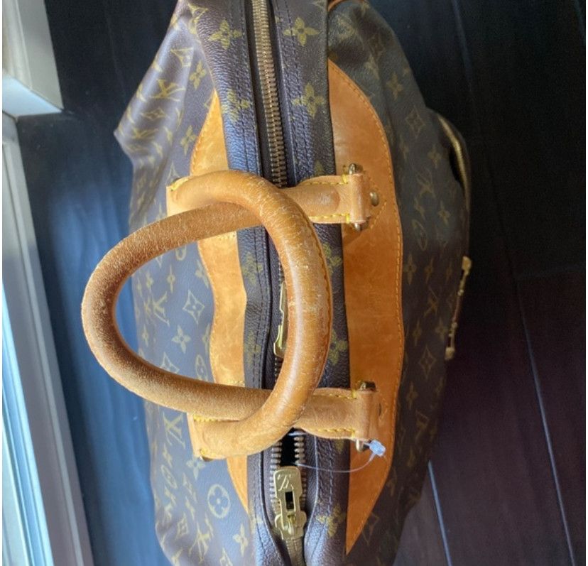 Louis Vuitton Evasion MM Monogram Canvas Size ONE SIZE - 2 Thumbnail