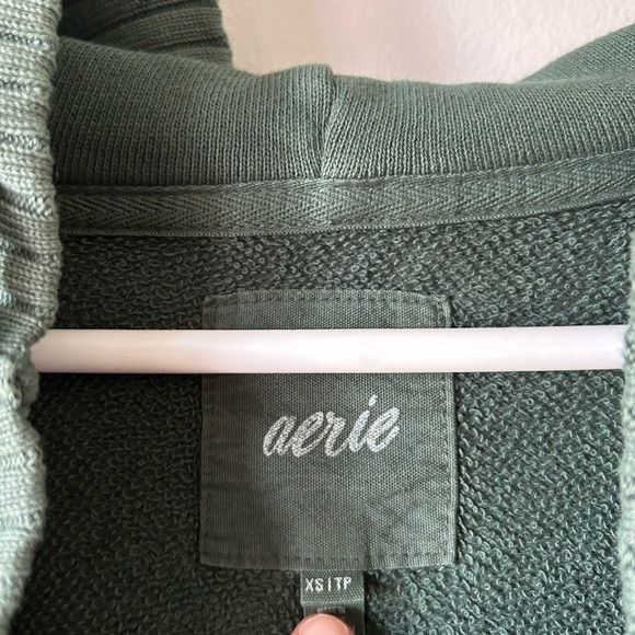 American Eagle Outfitters Aerie Oversized Green V-Neck Sweater Size XS / US 0-2 / IT 36-38 - 3 Thumbnail