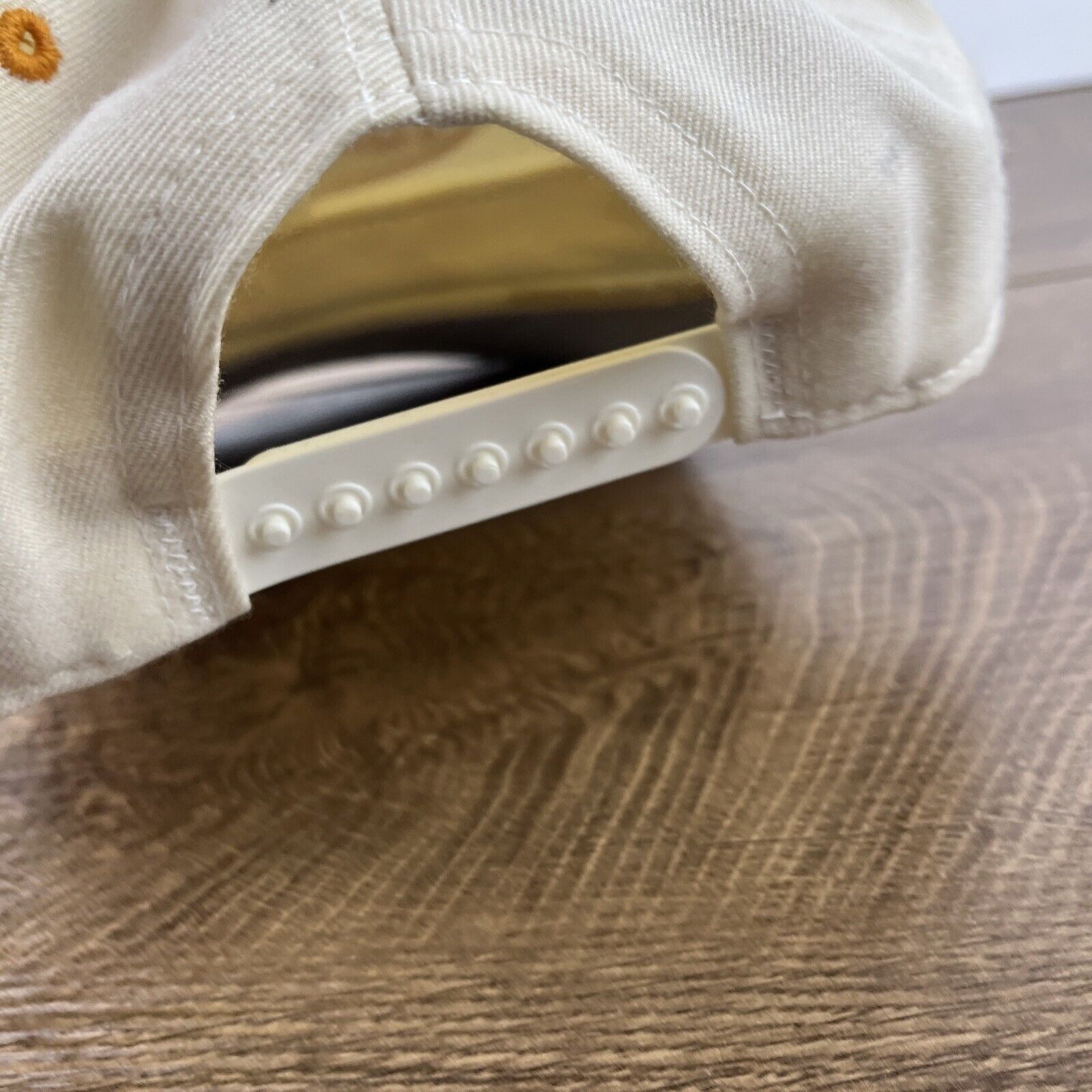 Other Tenneessee Volunteers Snapback Hat White Adjustable Hat Adul Size ONE SIZE - 10 Thumbnail