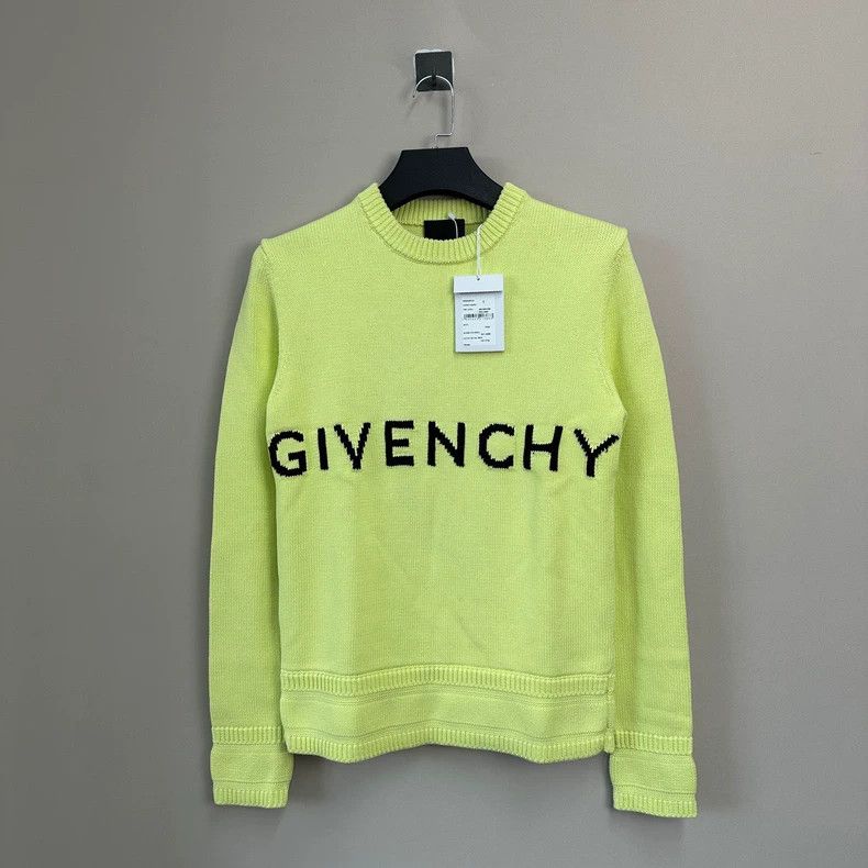 Givenchy Square Logo Knit Sweater - dmc