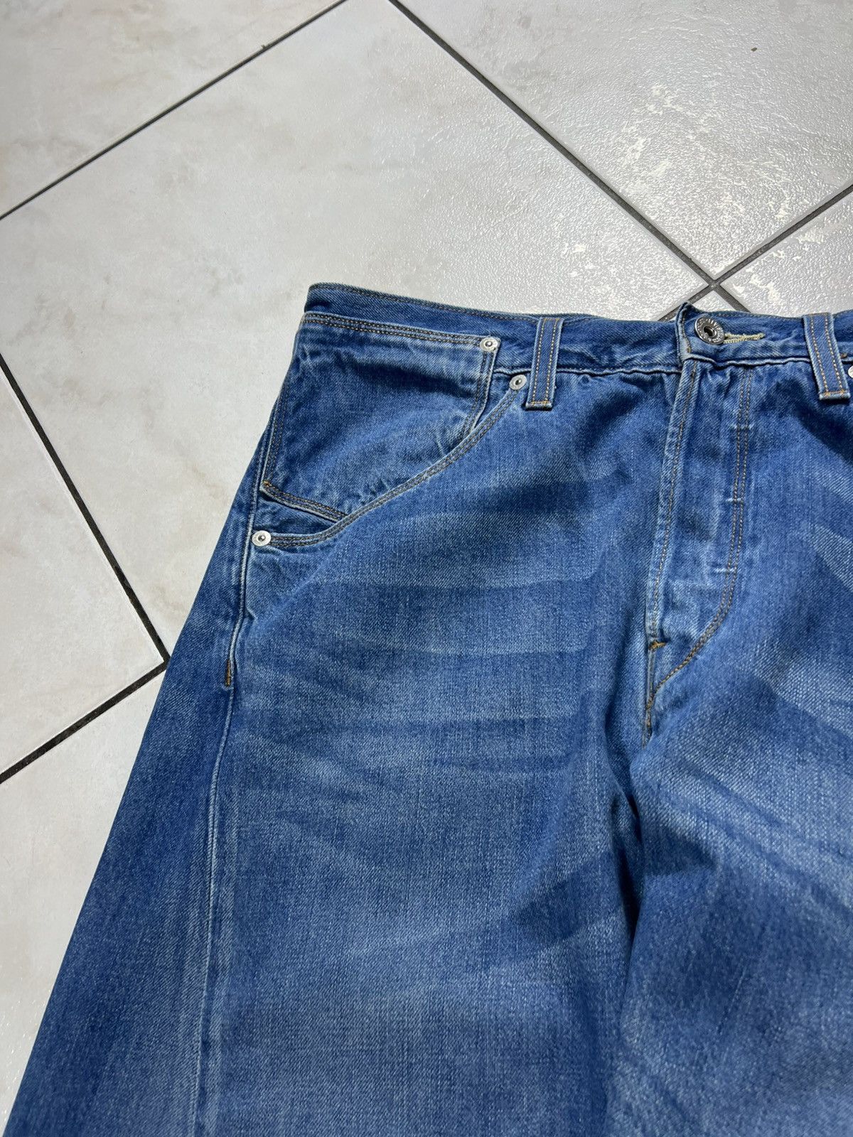 Levi's Vintage Levi’s engineered jeans y2k buckle back washed pants Size US 31 - 7 Thumbnail