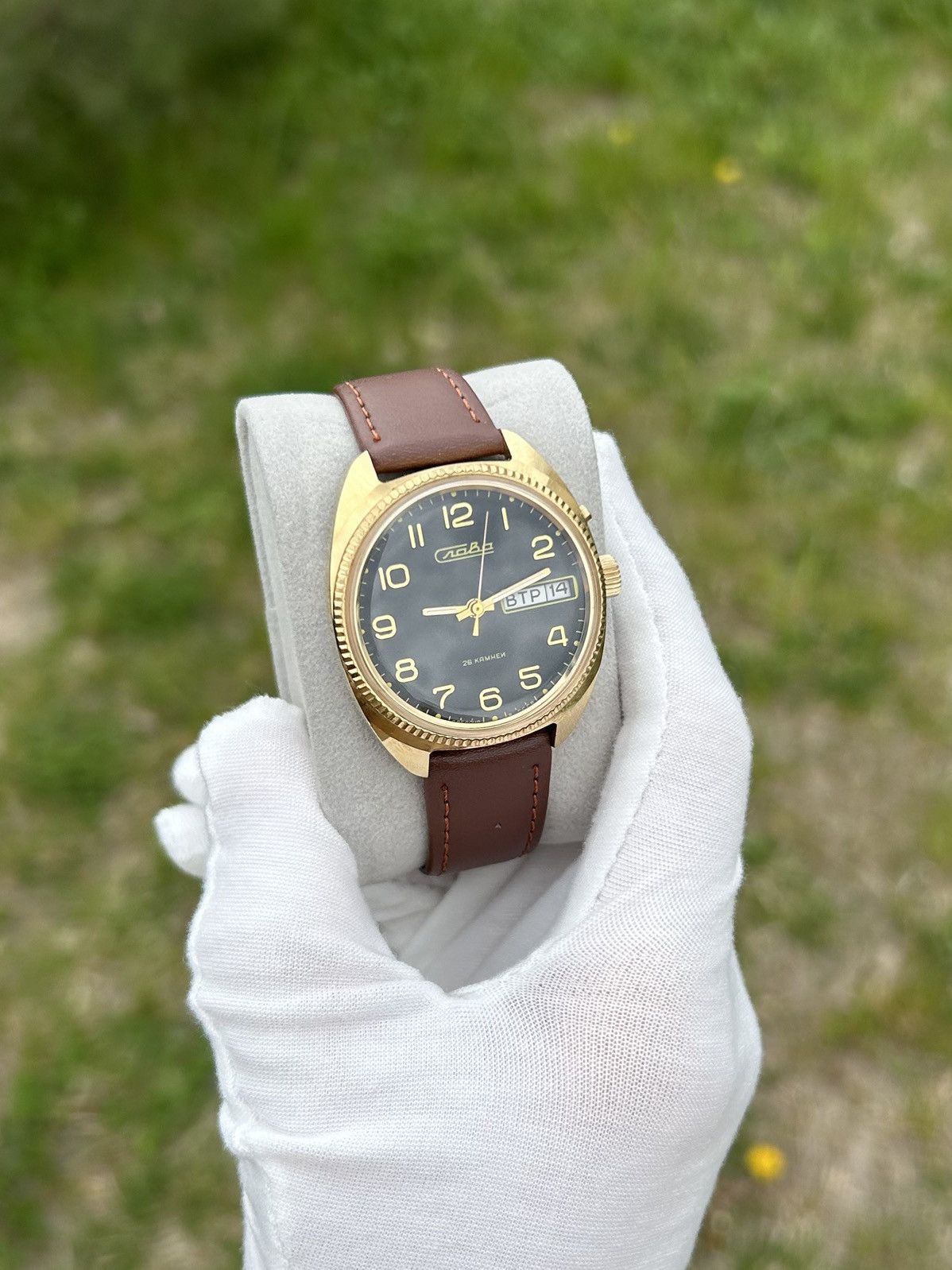 Vintage Vintage Watch Slava USSR Soviet Mechanical 1980s Size ONE SIZE - 5 Thumbnail