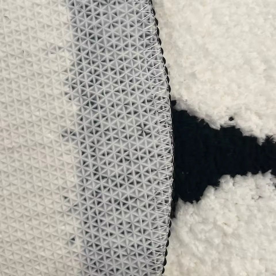 Vintage High Quality Black White Ghost Teeth Tufted Rug Size ONE SIZE - 4 Thumbnail