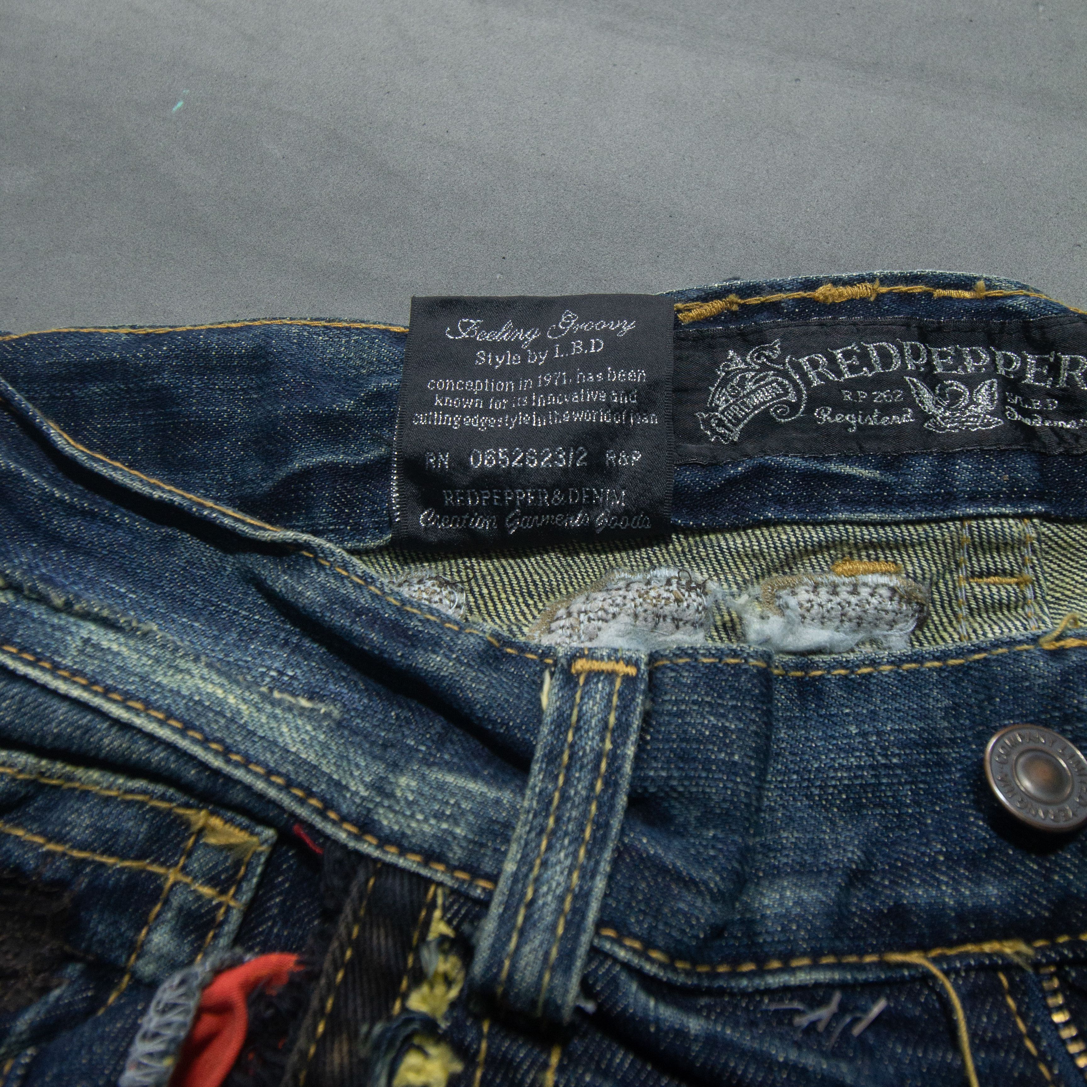 If Six Was Nine × Japanese Brand × Le Grande Bleu (L.G.B.) RED PEPPER SPELLOUT FADED JEANS Size US 32 / EU 48 - 9 Thumbnail