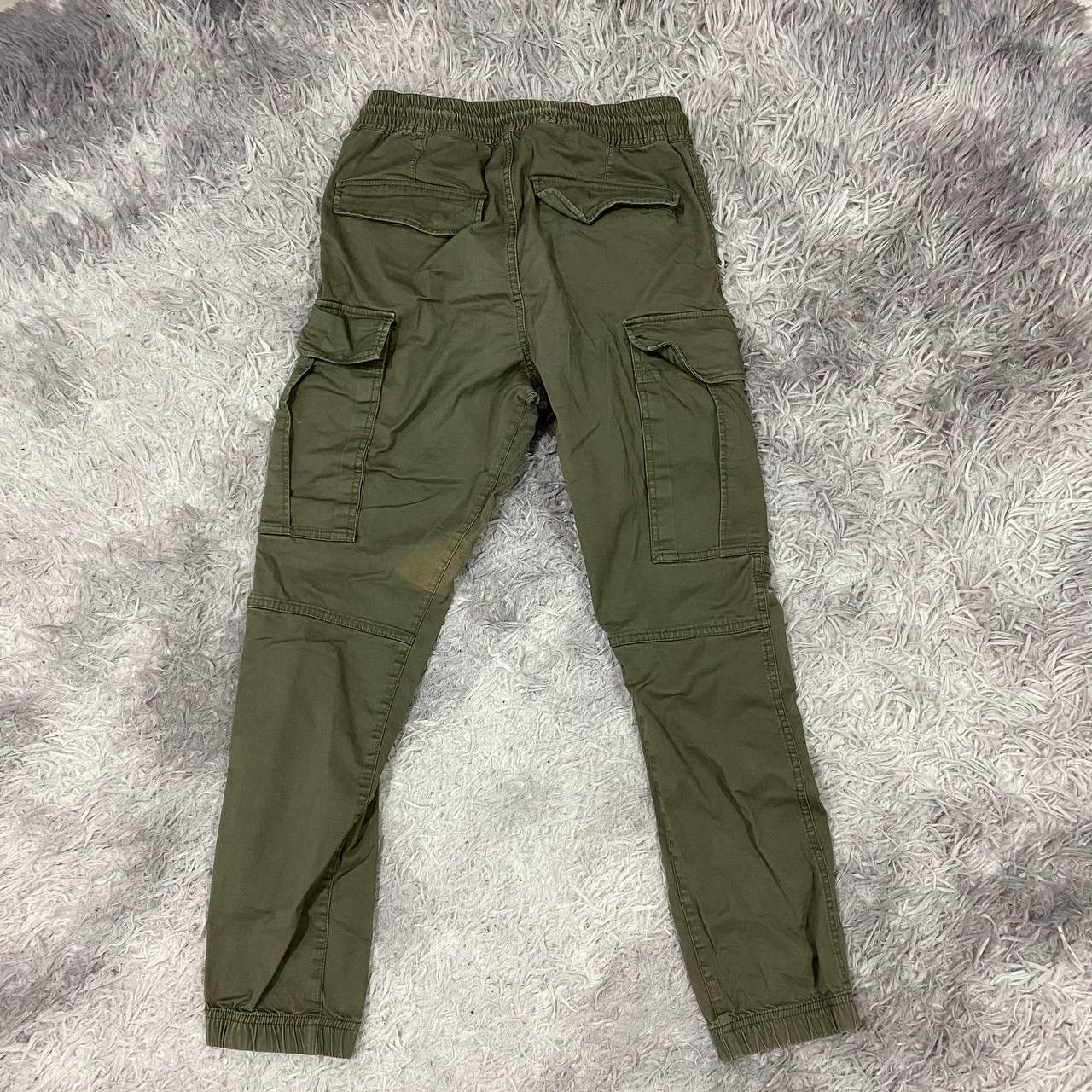 H&M H&m cargo pant Size US 30 / EU 46 - 2 Thumbnail