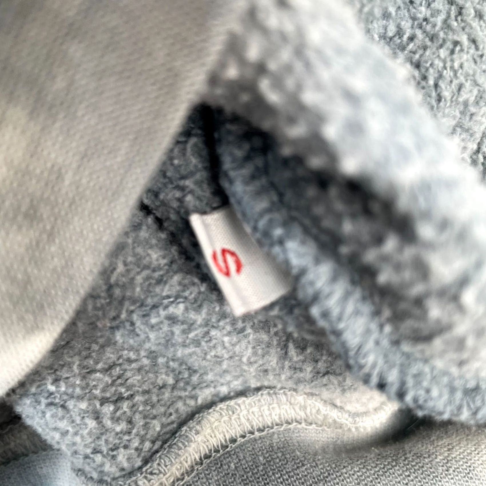 Vintage VINTAGE Mens Broken Promises Hoodie Small Gray Tie Dye Graphic Print Floral Fleece Lined Size US S / EU 44-46 / 1 - 4 Thumbnail
