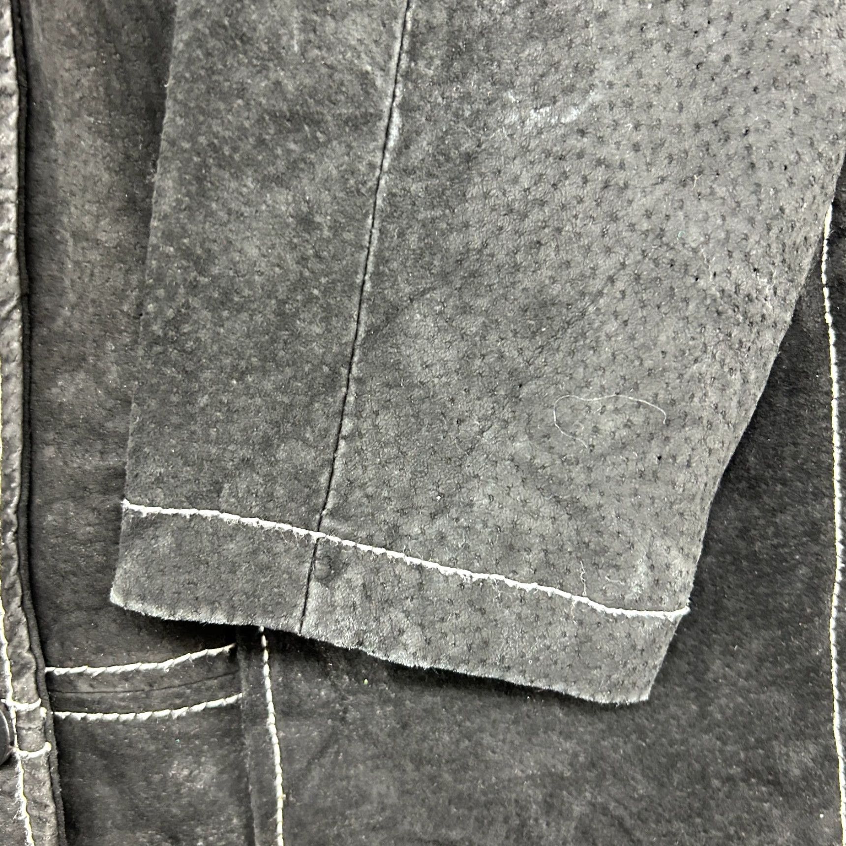 Vintage Louise Paris Coat Womens L Black Leather Overcoat Lined Thick Suede Polyester Button Missing Loose Paris Theme Womens L Black Leather Coat Size L / US 10 / IT 46 - 4 Thumbnail