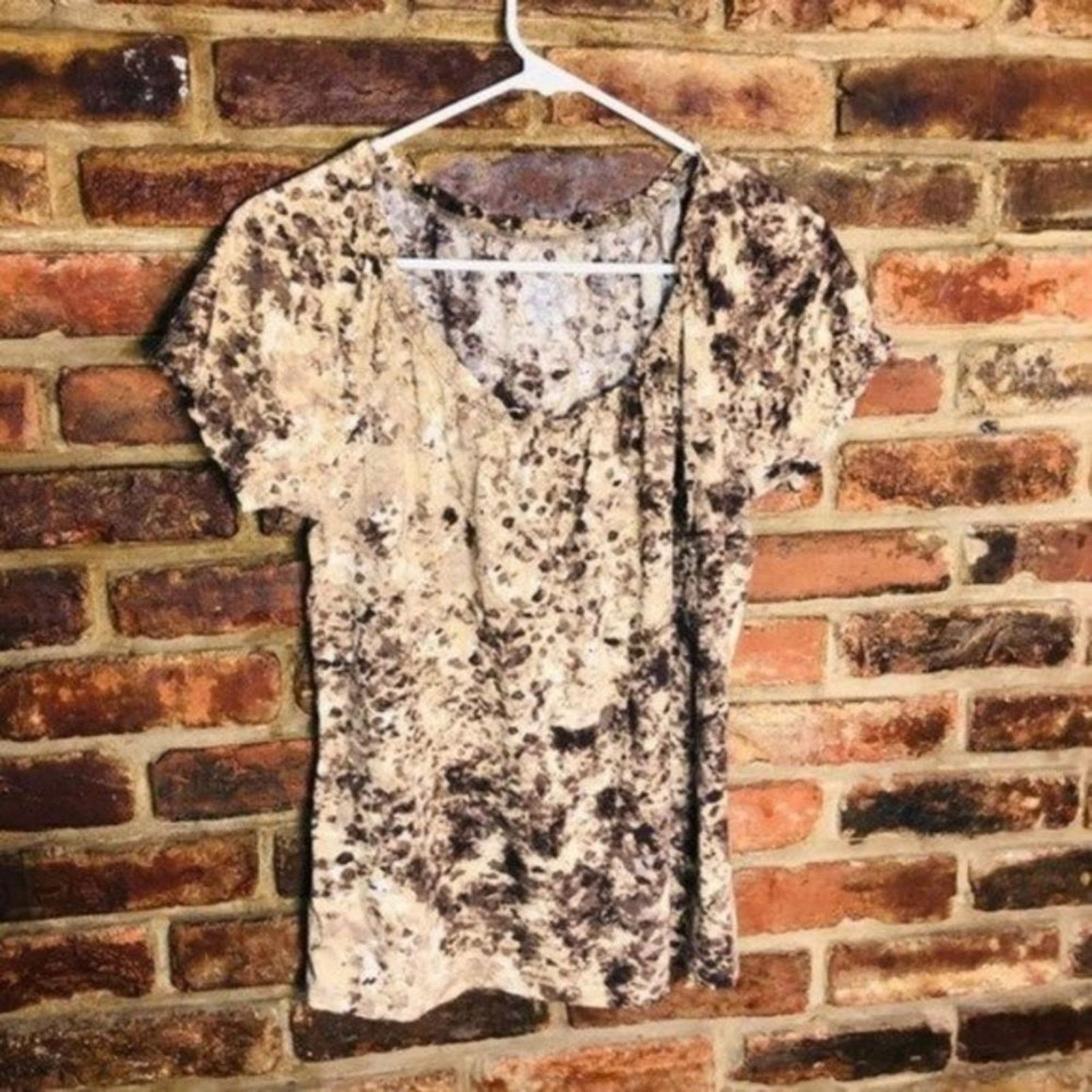 St. Johns Bay St. John's Bay Brown Printed Short Sleeve Blouse Size Small Size S / US 4 / IT 40 - 1 Thumbnail