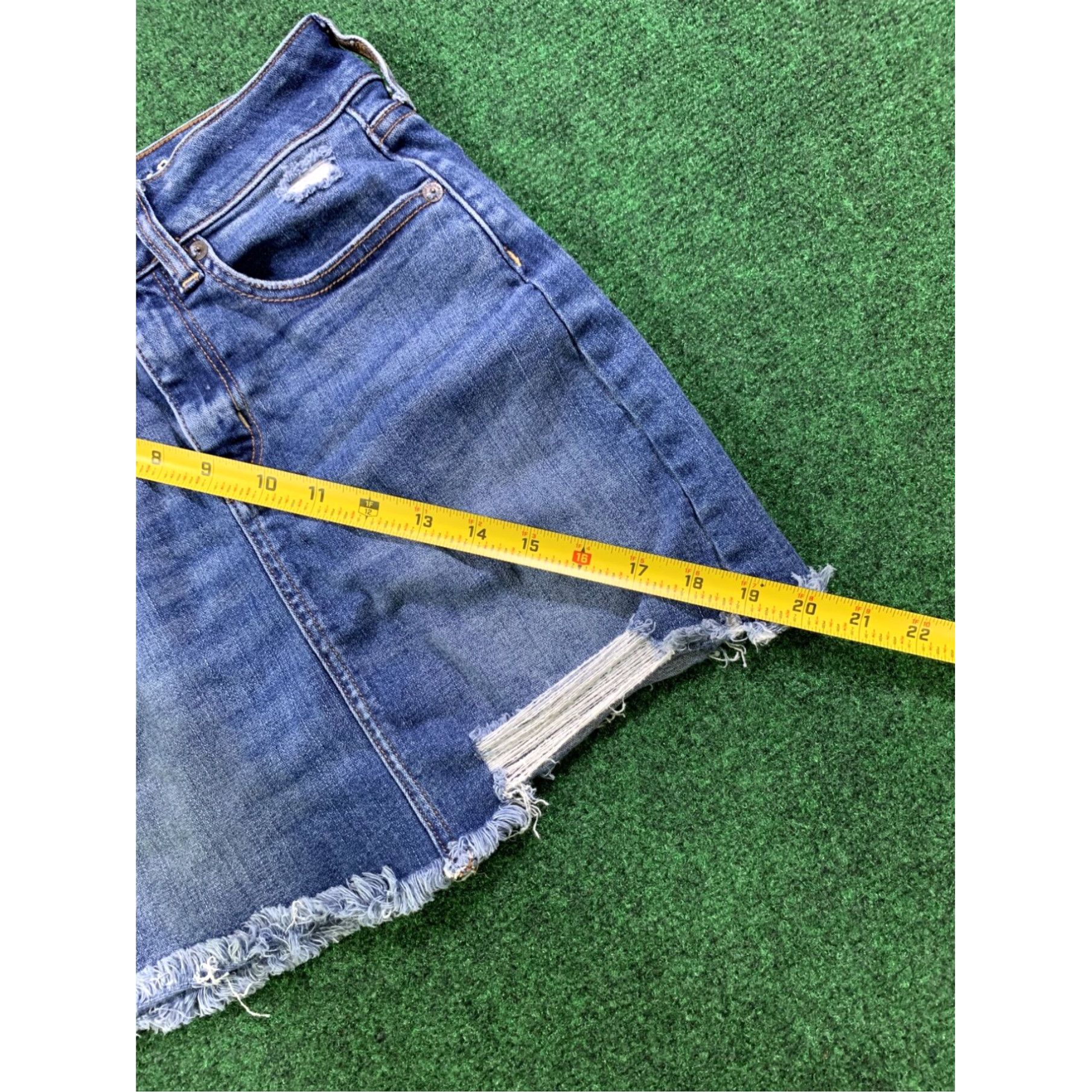 American Eagle Outfitters American Eagle Jean Skirt Size 0 Super Stretch X Hem Blue Size 25" / US 0 / IT 36 - 6 Thumbnail
