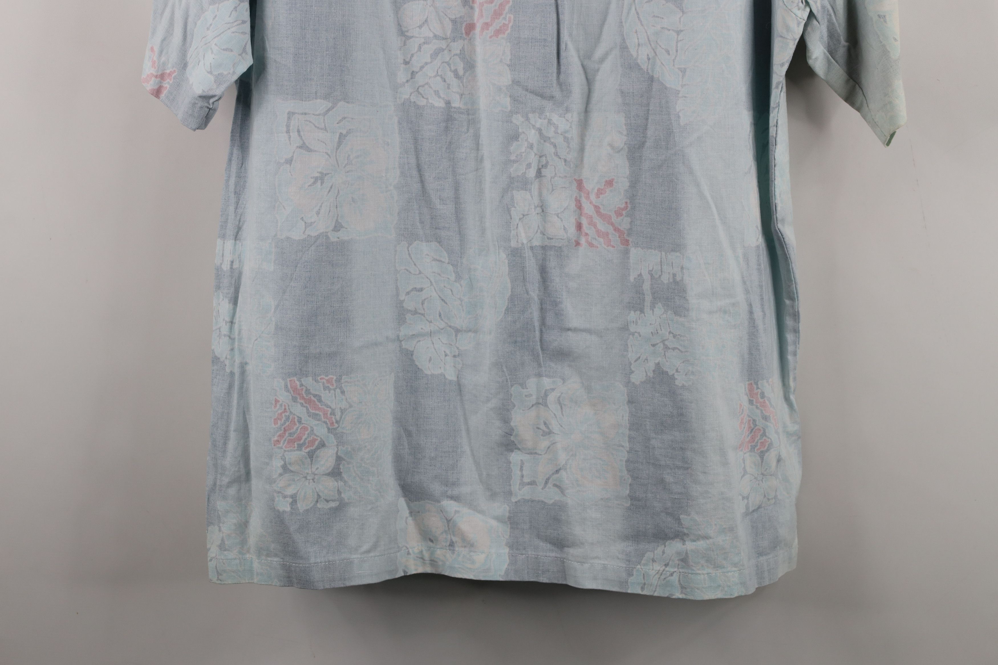 Vintage Vintage 90s Streetwear Reverse Floral Button Down Polo USA Size US L / EU 52-54 / 3 - 12 Thumbnail