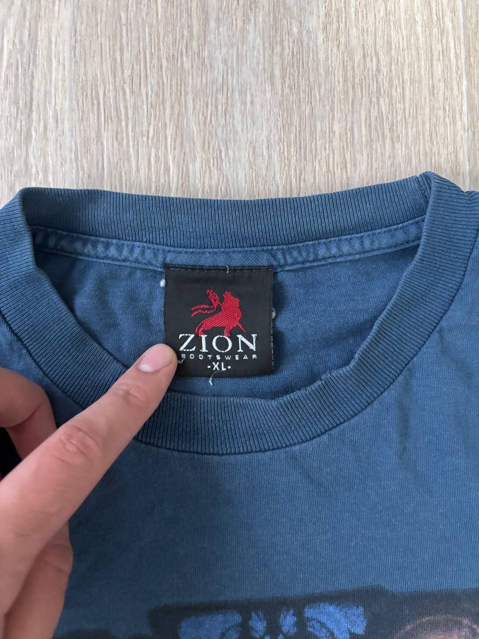 Jimi Hendrix × Vintage Vintage Jimmy Hendrix Zion T shirt 2002 rare Size US XL / EU 56 / 4 - 4 Thumbnail