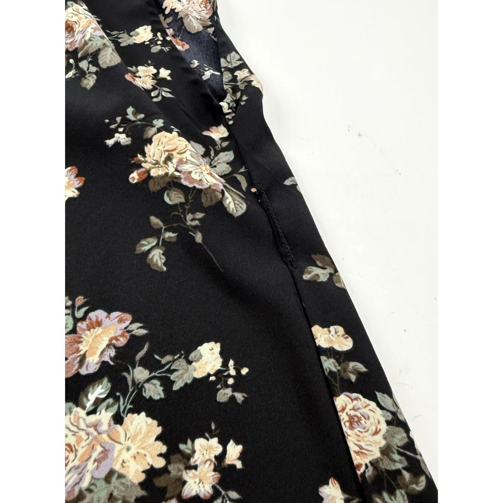 Vintage Emery Rose Blouse Womens 2XL Black Floral Sleeveless Button Front Tunic Top Size XXL / US 16-18 / IT 52-54 - 3 Thumbnail