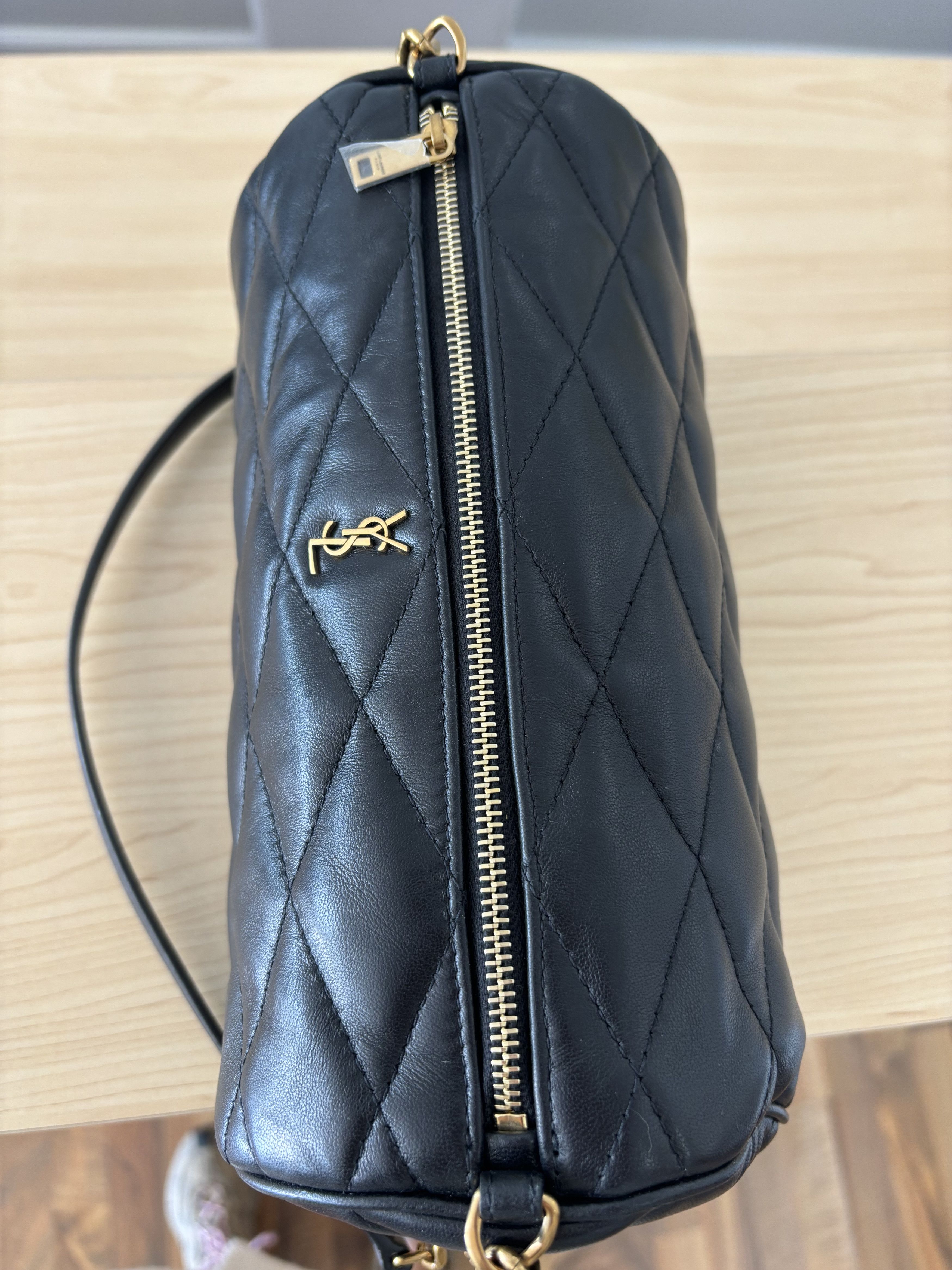 Yves Saint Laurent YSL NEW sade tube black leather Size ONE SIZE - 5 Thumbnail
