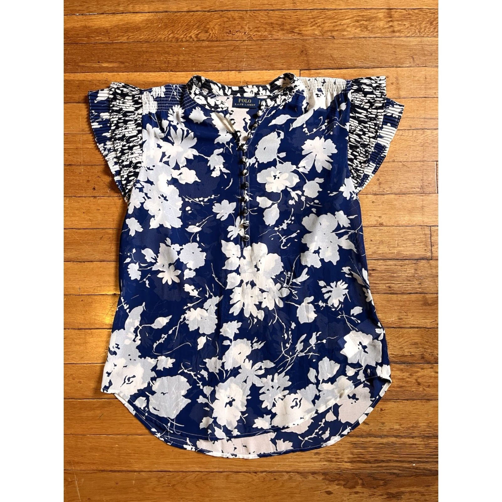 Polo Ralph Lauren Polo Ralph Lauren Blouse Womens Small Floral Blue Crepe Cap Sleeve Button Pleated Short Sleeve Size S / US 4 / IT 40 - 2 Thumbnail