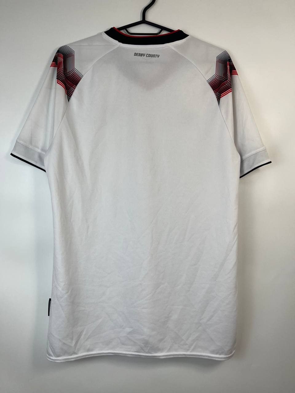 Umbro DERBY COUNTY 2022 2023 HOME SHIRT HOST STAY SIZE M Size US M / EU 48-50 / 2 - 8 Thumbnail