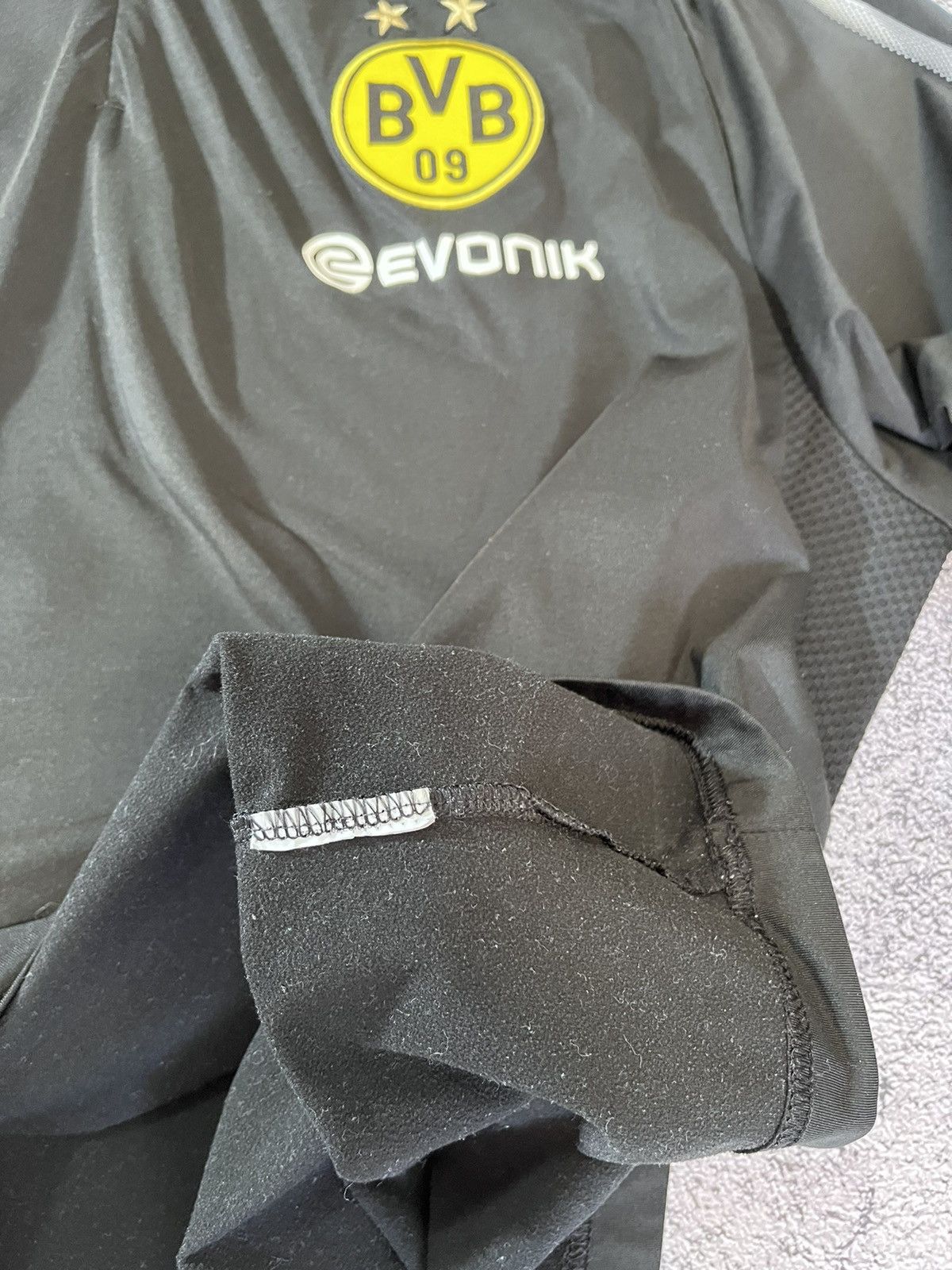 Puma Puma Borussia Dortmund 1/4 Training Top With Sponsor Logo Size US XXL / EU 58 / 5 - 9 Thumbnail