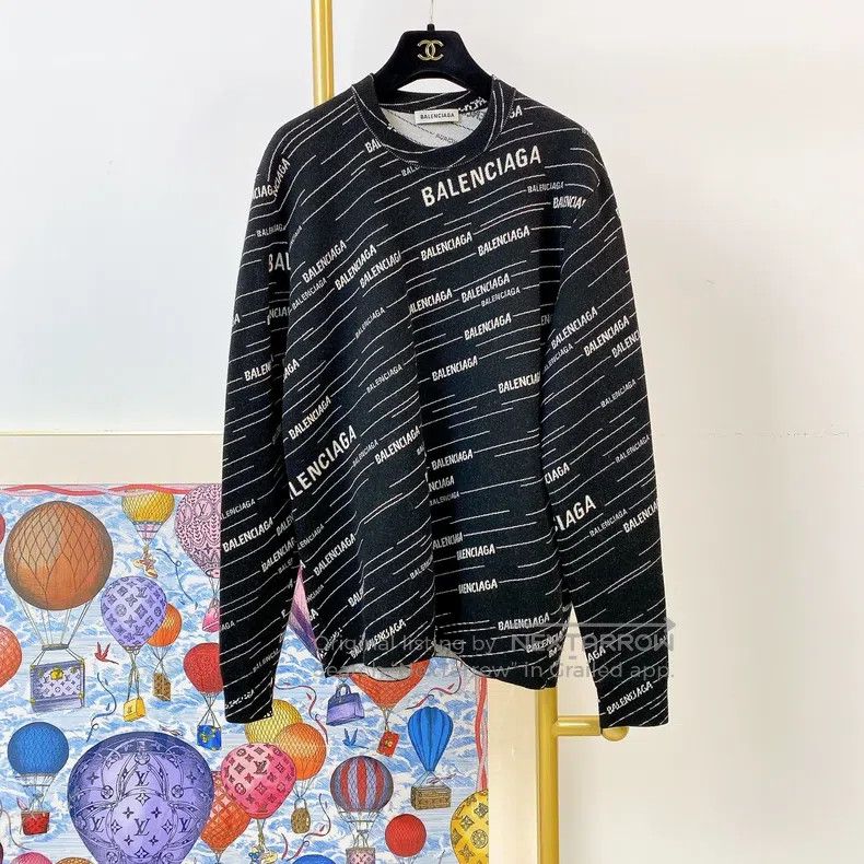 Balenciaga Balenciaga Black Logo-Embellished Top Size US XS / EU 42 / 0 - 1 Thumbnail