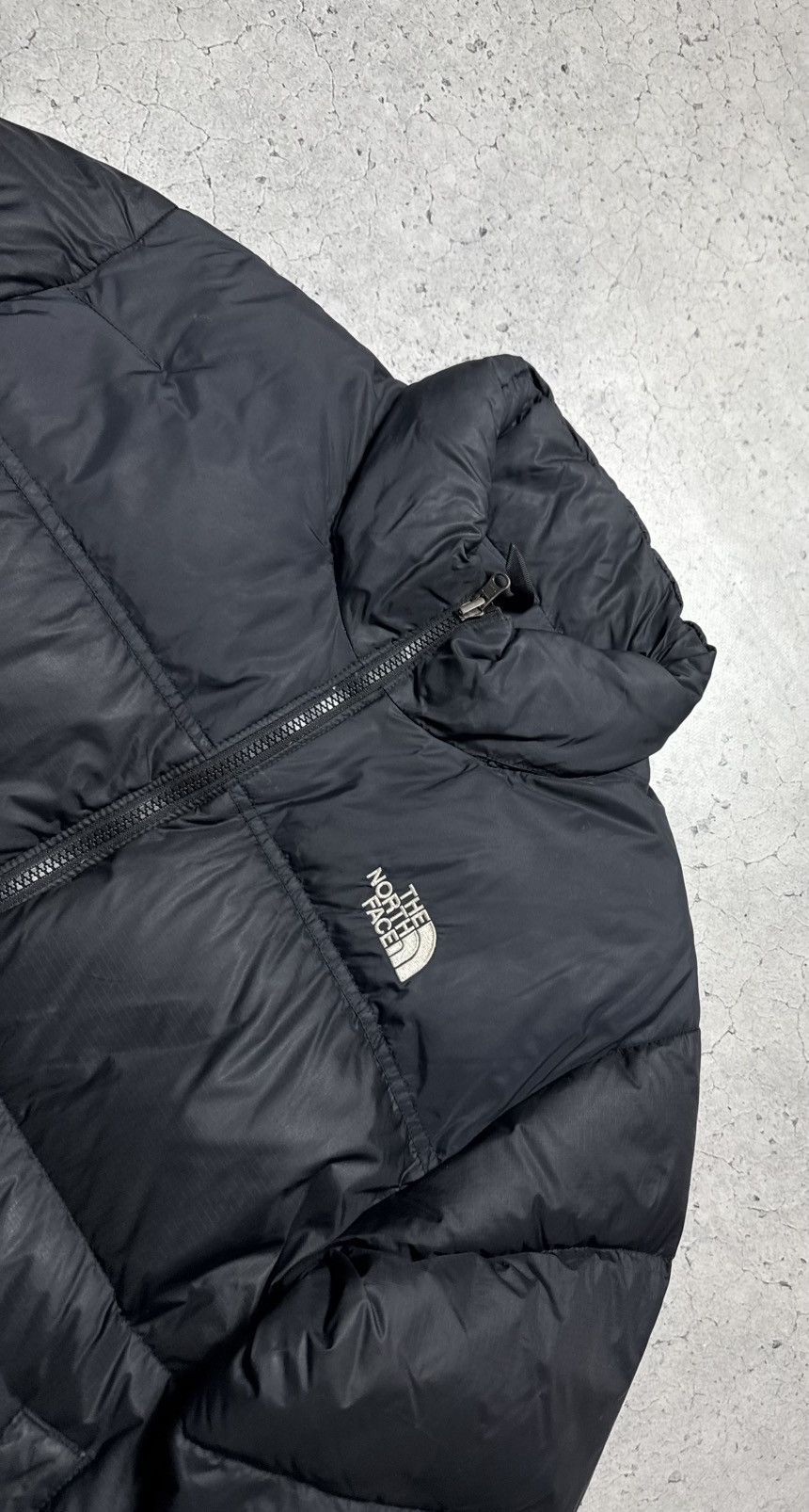The North Face The North Face 700 Nuptse Black Down Pufffer Jacket Size L / US 10 / IT 46 - 4 Thumbnail