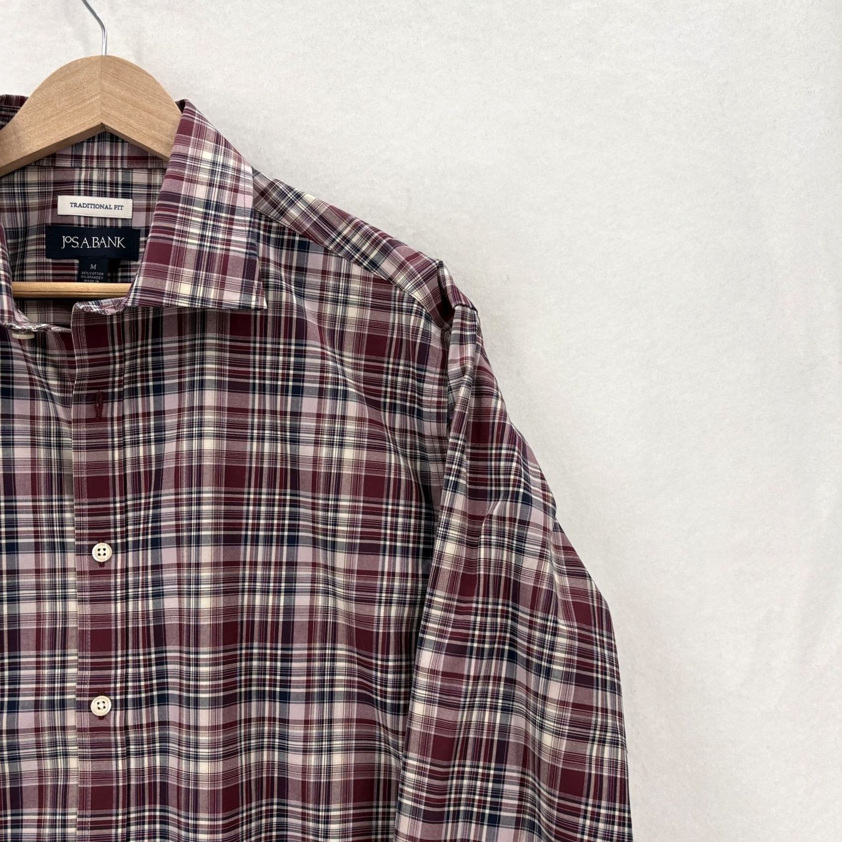 Jos. A. Bank Jos. A. Bank Shirt Mens Medium Red Plaid Long Sleeve Stretch Traditional Fit NWT Size US M / EU 48-50 / 2 - 2 Thumbnail