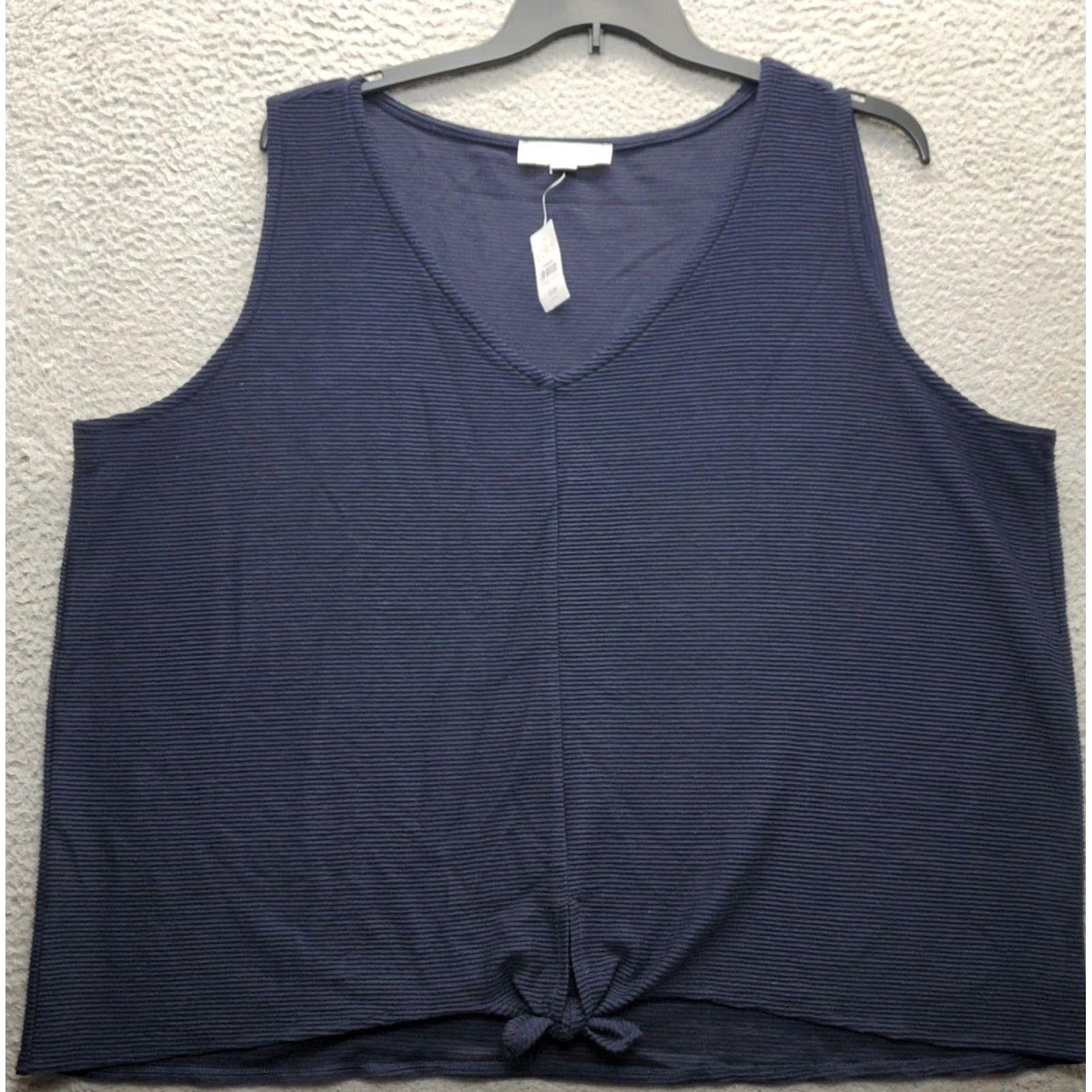 Loft Loft Tank Top Womens Size 24/26 Navy Ribbed Casual Sleeveless V-Neck Knot Hem Shirt Womens 24/26 Navy Tank (NWT) Size 4XL / US 24-26 - 2 Thumbnail