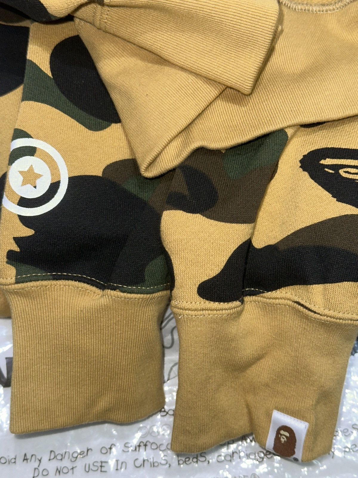 Bape BAPE Camo PONR (Point Of No Return) Shark Full Zip DS Size L Size US L / EU 52-54 / 3 - 6 Thumbnail