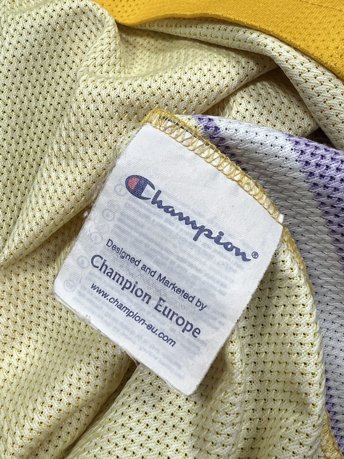 Champion Vintage Champion Los Angeles Lakers Kobe Bryant NBA Jersey Size US XS / EU 42 / 0 - 7 Thumbnail