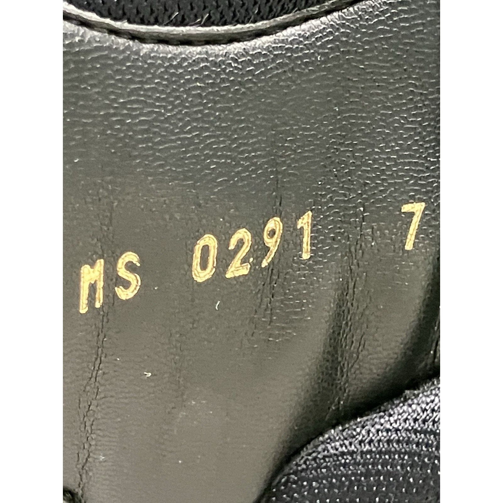 Louis Vuitton Louis Vuitton Tatic Runner ' Green ' | GREAT CONDITION! Size US 8.5 / EU 41-42 - 18 Thumbnail