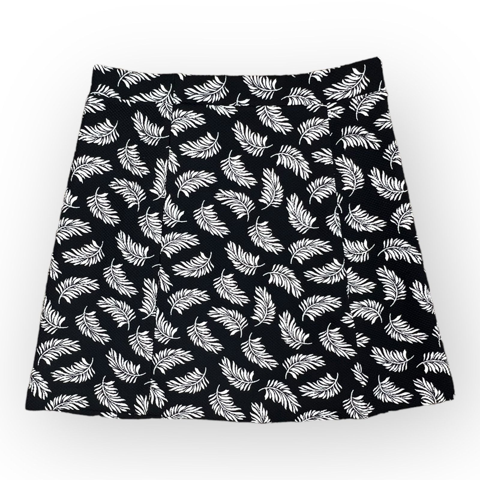 H&M H&M Feather Print Stretch Skirt - Black with White Feather Size 26" / US 2 / IT 38 - 1 Thumbnail