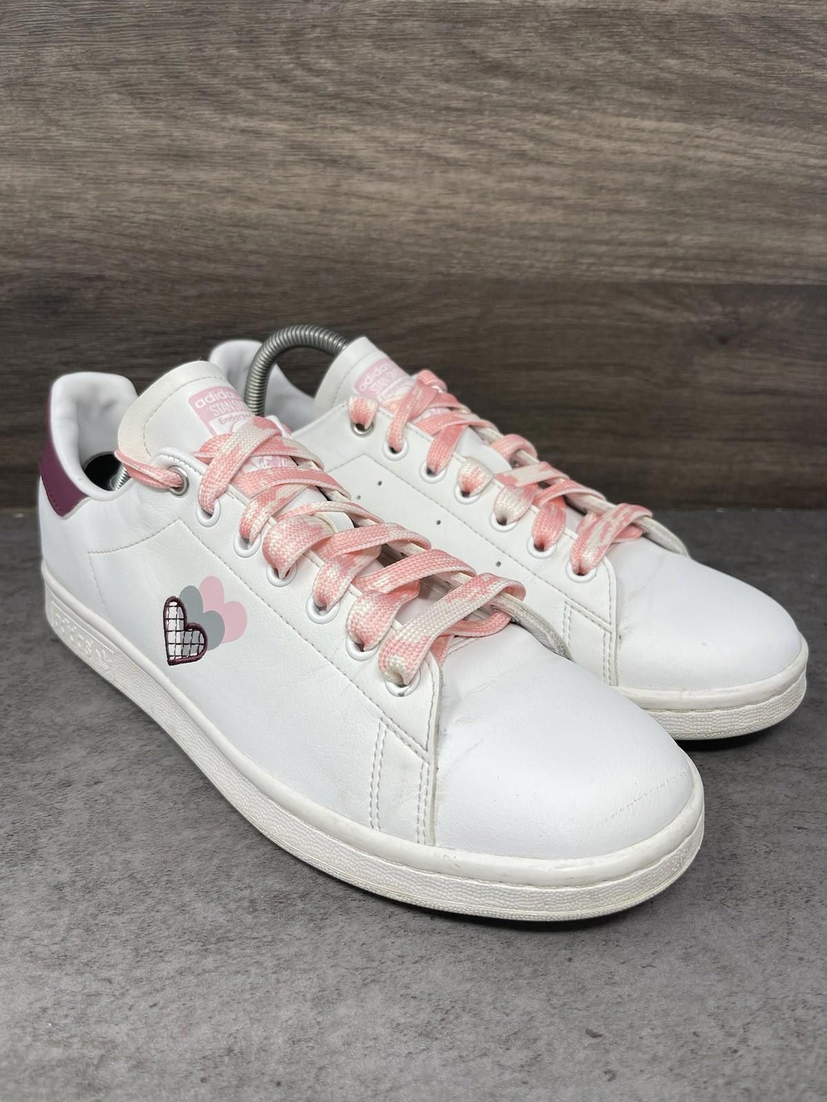 Adidas Adidas Stan Smith Shoes Womens Size 9 Hearts White Victory Size US 9 / IT 39 - 4 Thumbnail