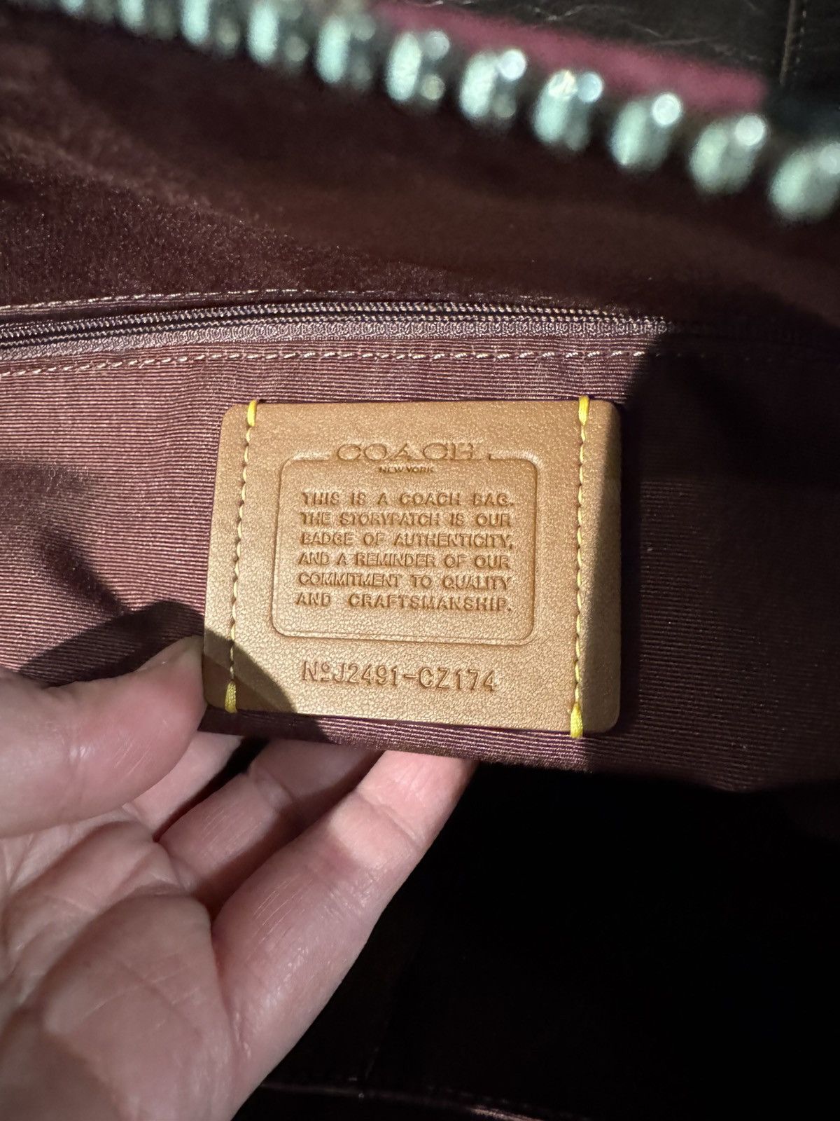 Coach Coach Gallery Tote Bag In Signature Canvas With Bow cz174 Size ONE SIZE - 11 Thumbnail