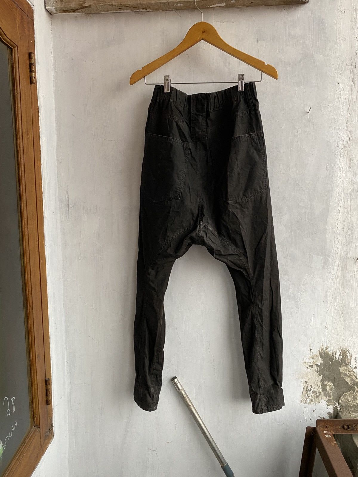 Le Grande Bleu (L.G.B.) dyed drop crotch pant Size US 30 / EU 46 - 2 Thumbnail