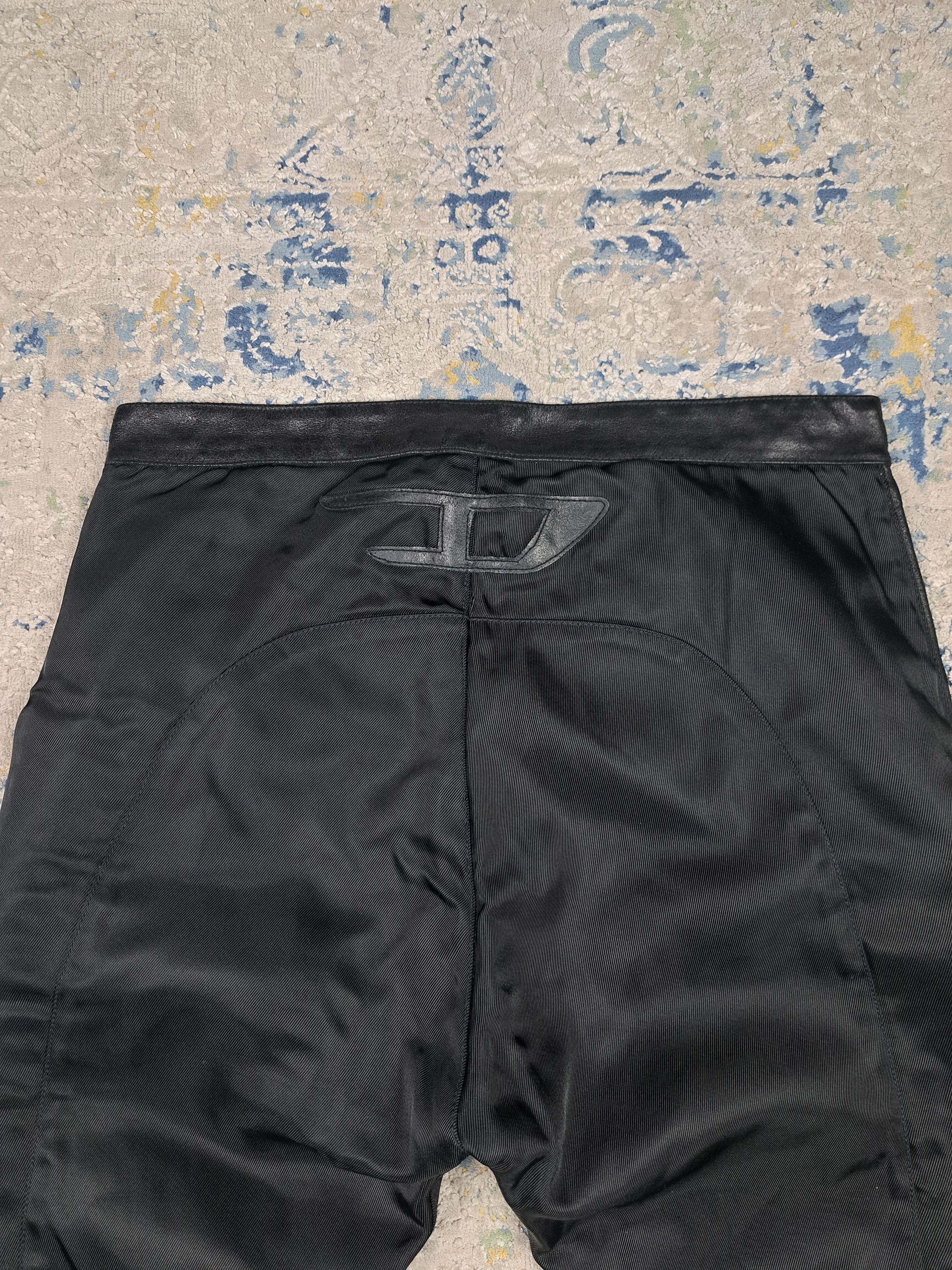 Diesel Very Rare Diesel XHG Leather Details Nylon Pants Avant Garde Size US 32 / EU 48 - 2 Thumbnail