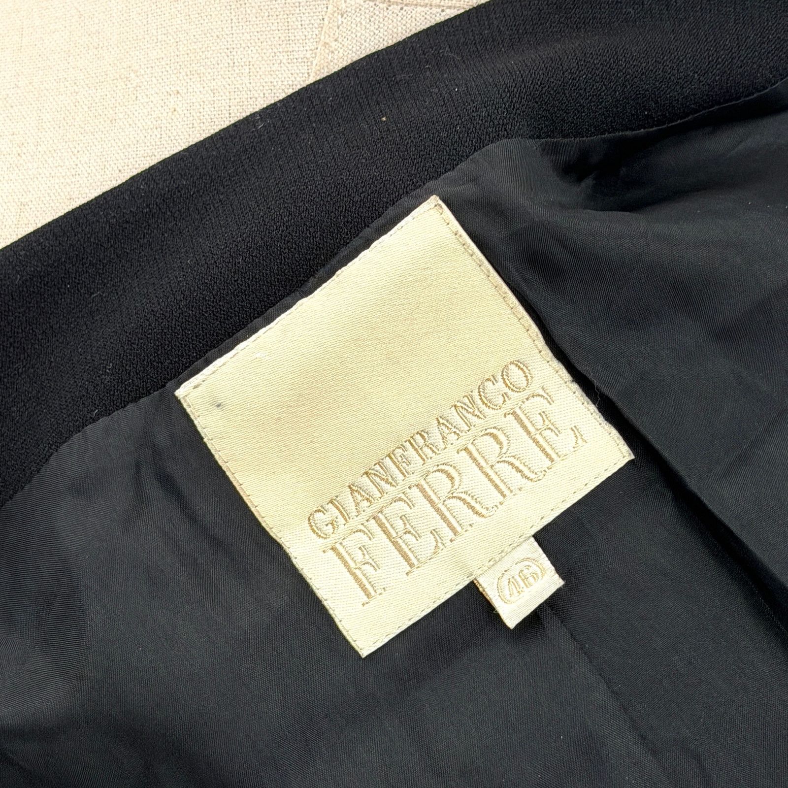Gianfranco Ferre Vintage Y2K Black Technical Structured Peplum Zip Jacket Size M / US 6-8 / IT 42-44 - 10 Thumbnail