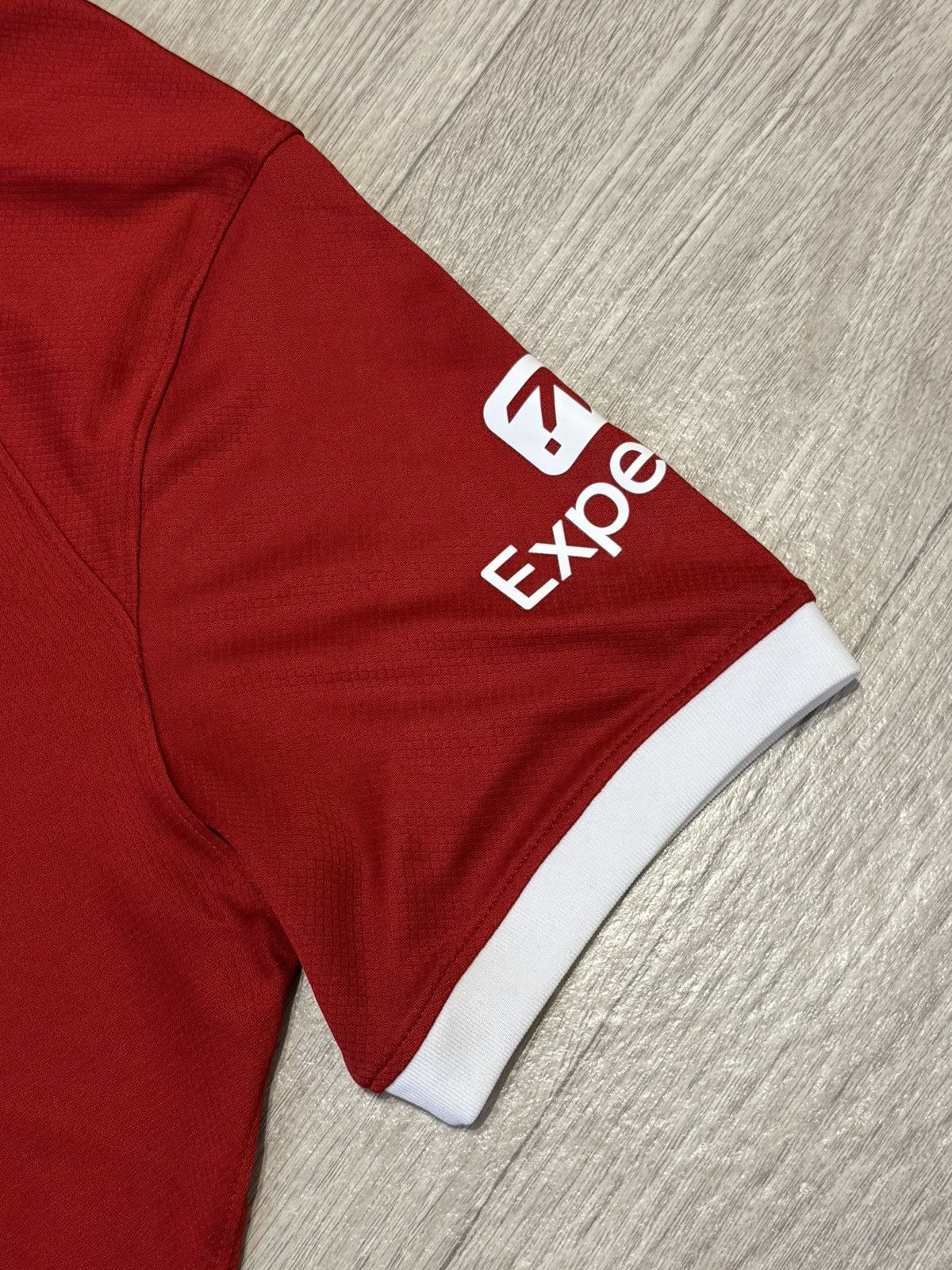 Nike 🔷Nike Liverpool 2023/24 Darwin #9 Soccer jersey🔷 Size US L / EU 52-54 / 3 - 5 Thumbnail