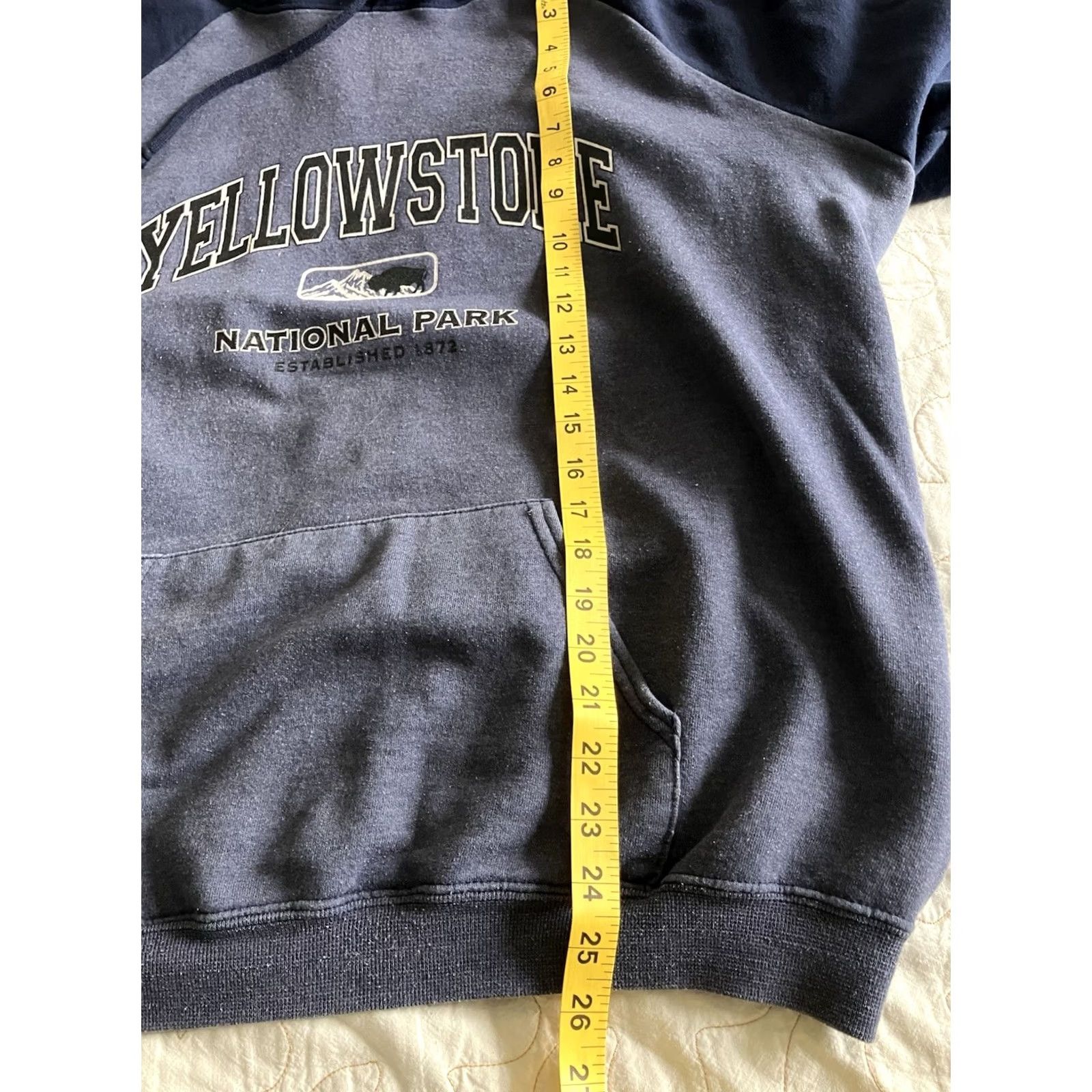 Jerzees Vintage Yellowstone National Park Hoodie Sweatshirt Mens XL Blue Two Tone Hooded Pullover Fleece Graphic Size US XL / EU 56 / 4 - 3 Thumbnail