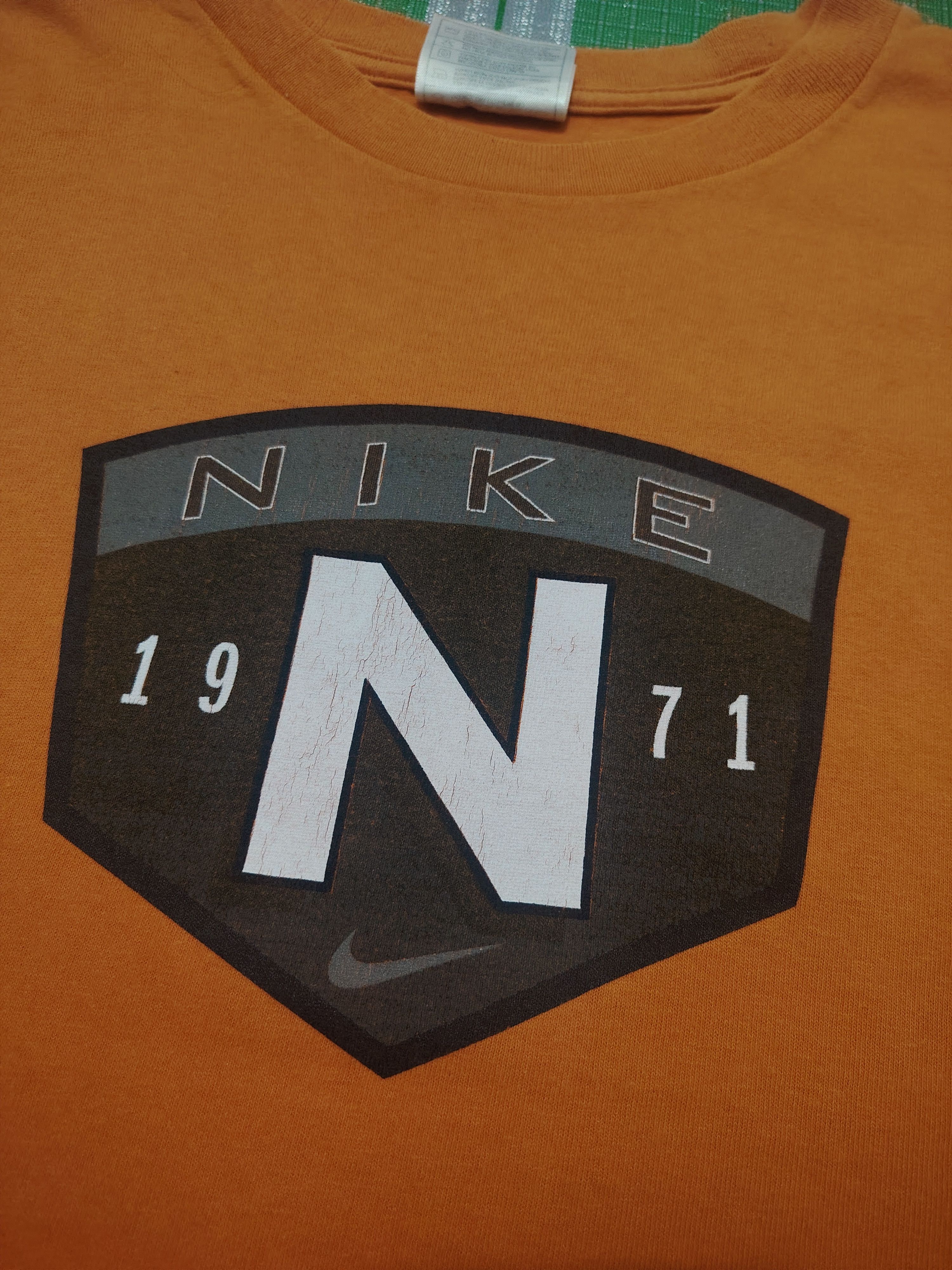 Nike Vtg Nike Sun faded tee Size US S / EU 44-46 / 1 - 2 Thumbnail
